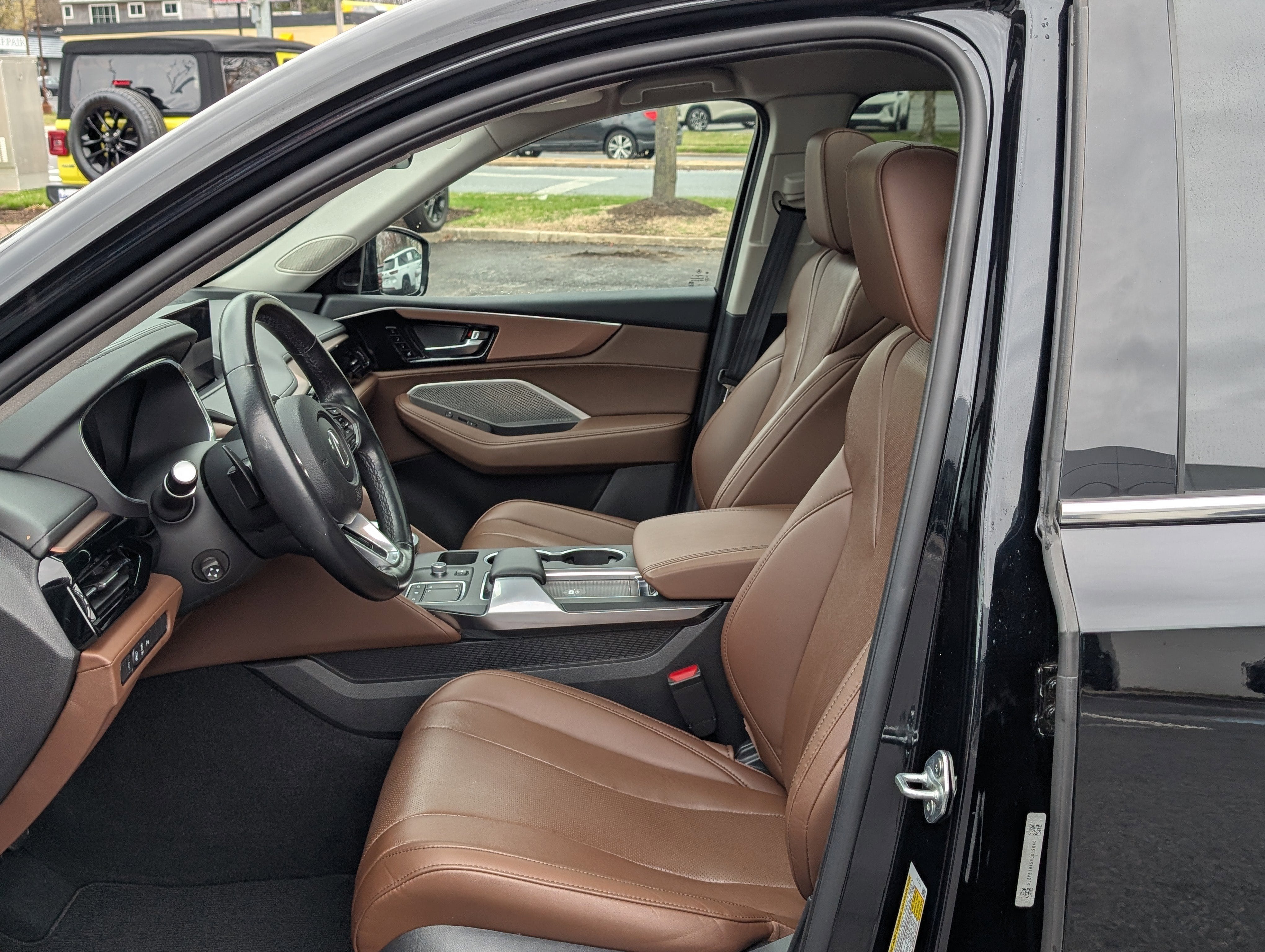 2022 Acura MDX w/Technology Package