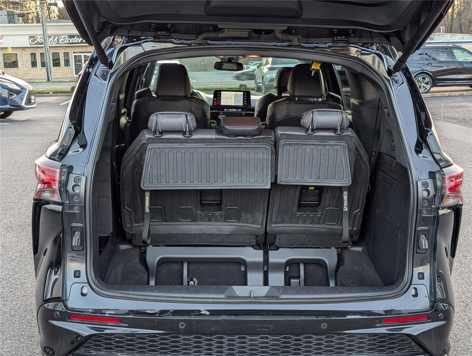 2024 Toyota Sienna XSE