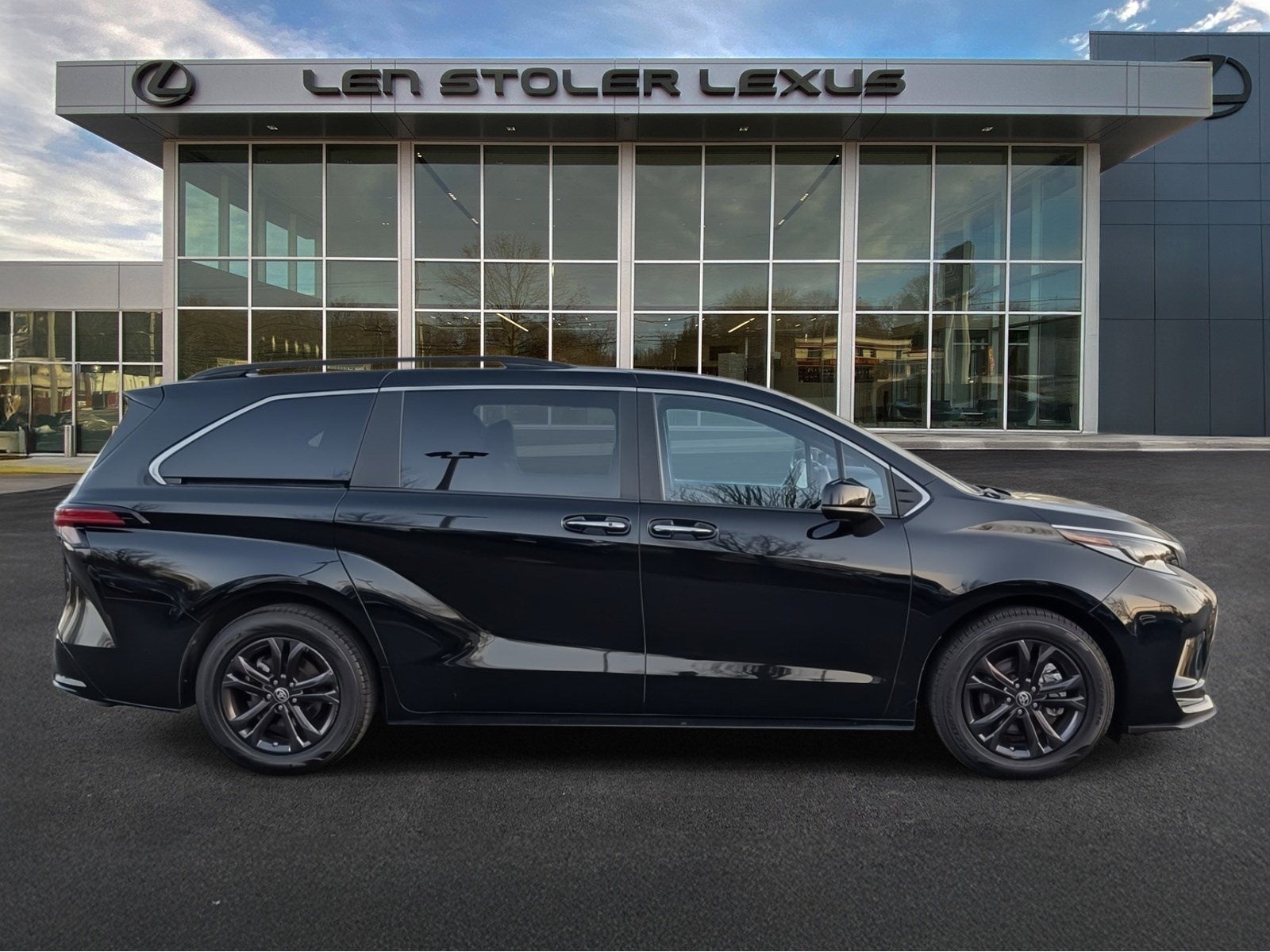 2024 Toyota Sienna XSE