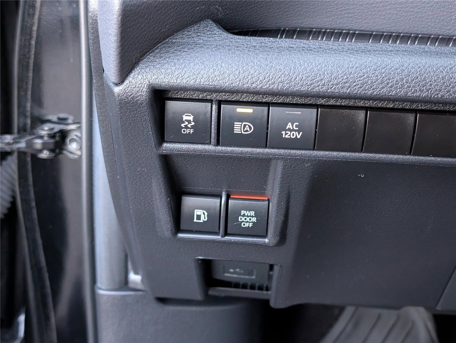 2024 Toyota Sienna XSE