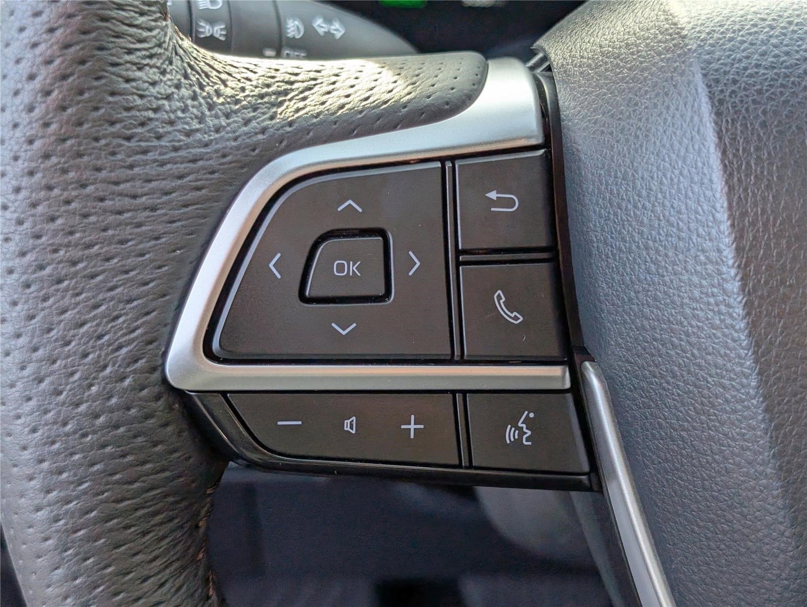 2025 Toyota Sienna Platinum