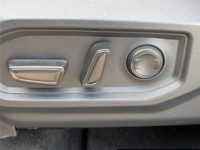 2025 Toyota Tundra 4WD SR5