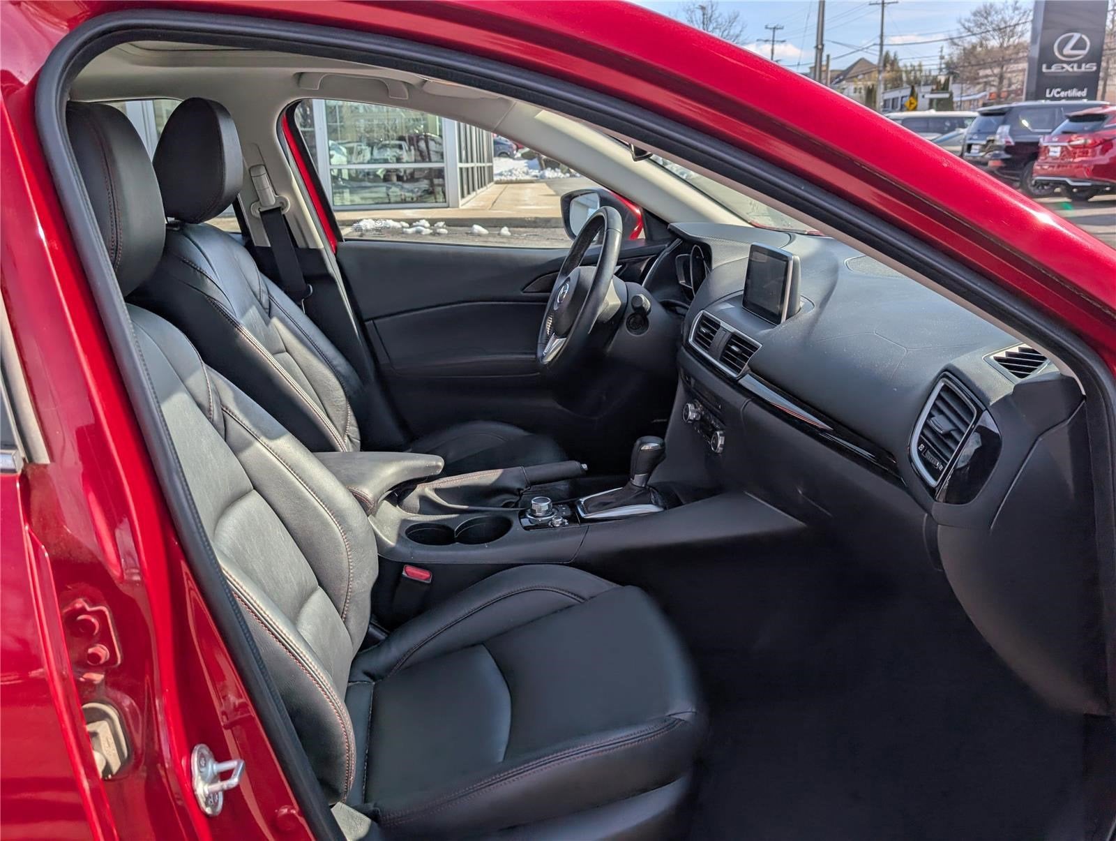 2016 Mazda Mazda3 i Grand Touring