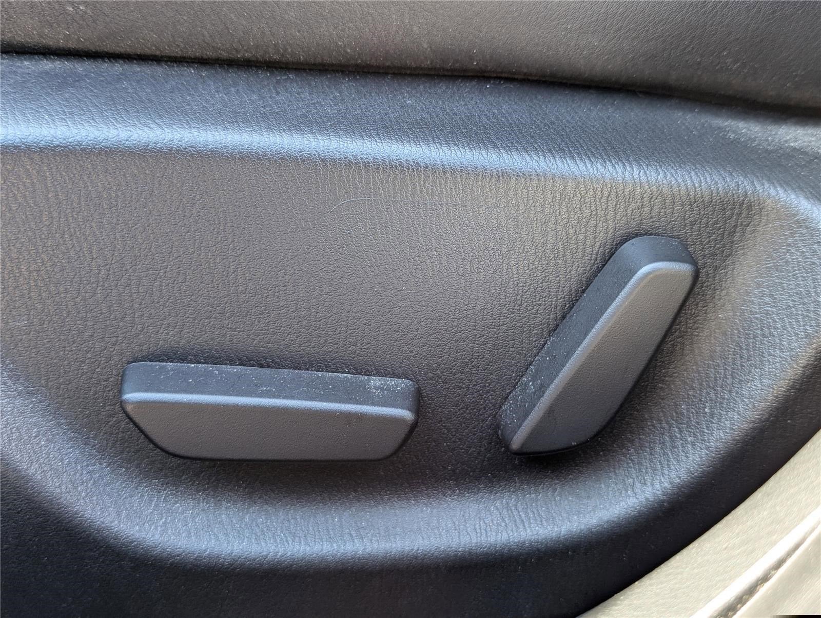 2016 Mazda Mazda3 i Grand Touring