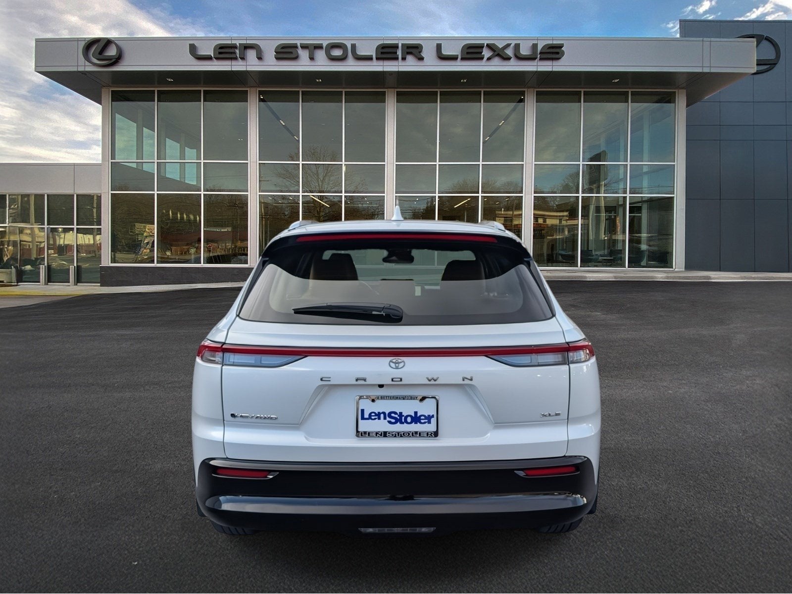 2025 Toyota Crown Signia XLE