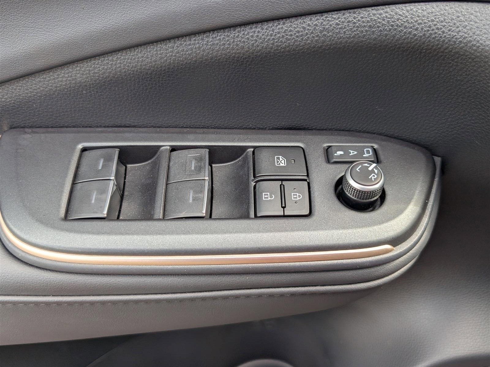 2023 Toyota Crown Platinum