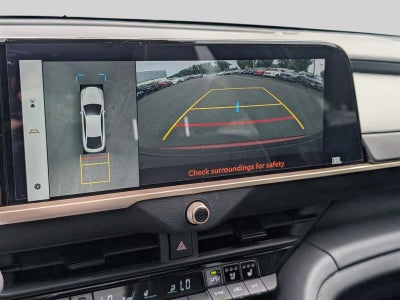 2023 Toyota Crown Platinum