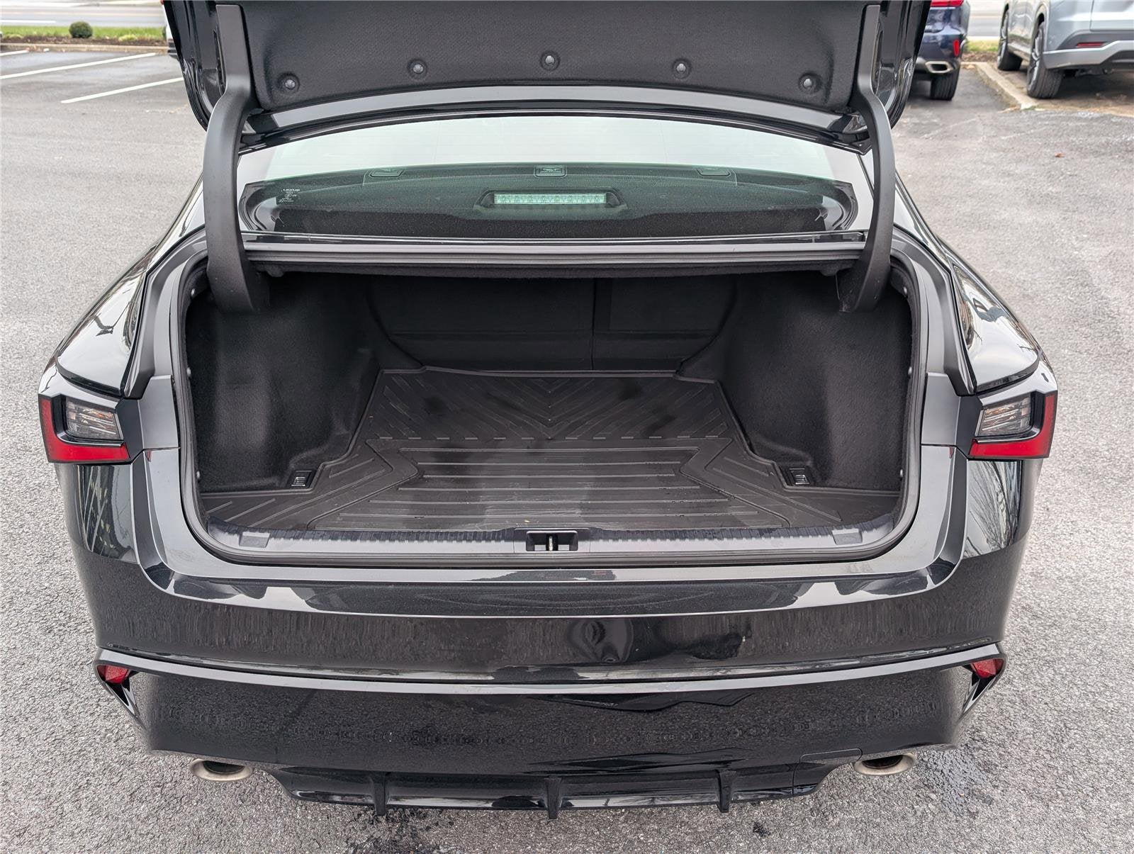 2025 Lexus IS 350 F SPORT Design AWD