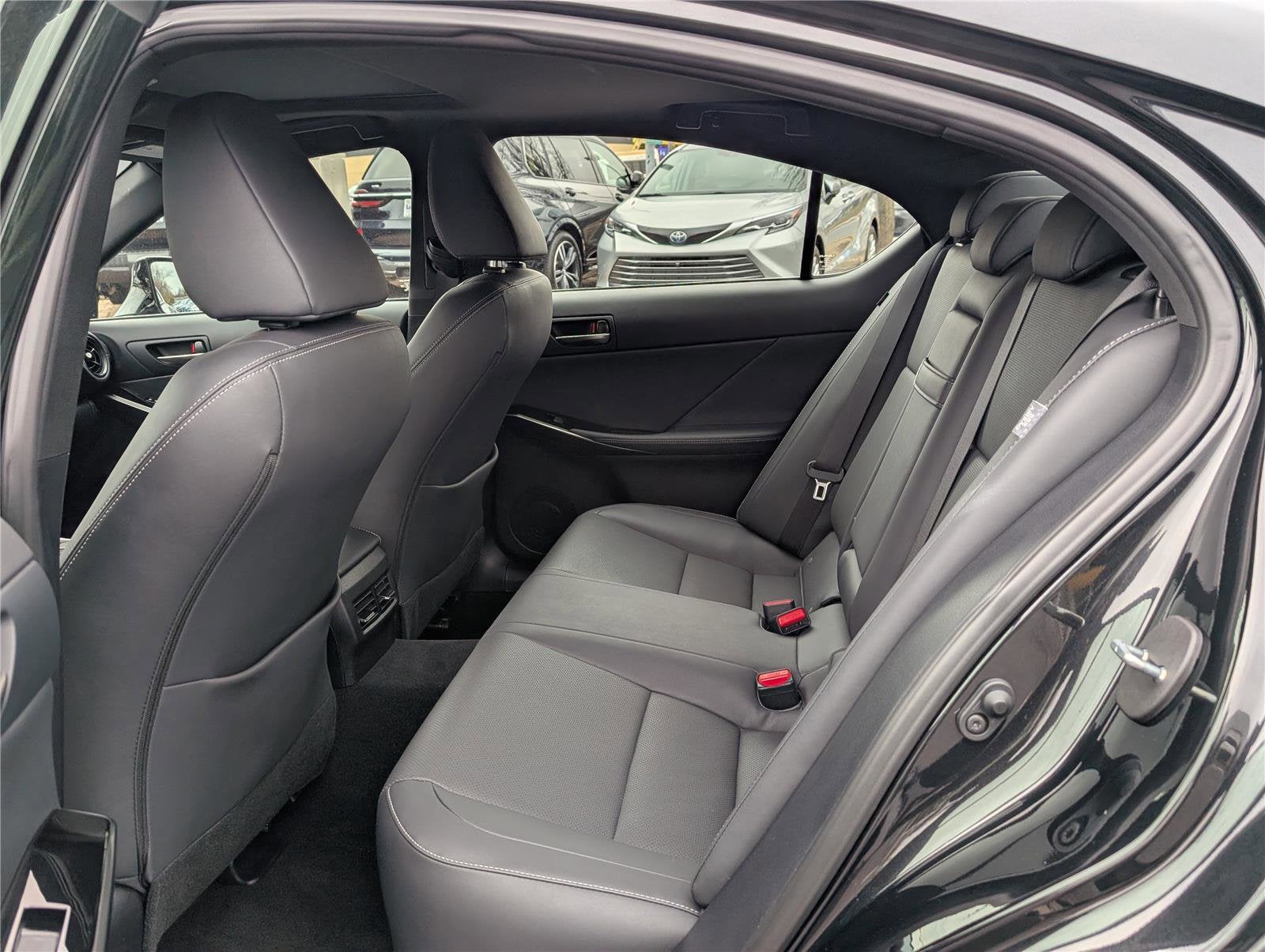 2025 Lexus IS 350 F SPORT Design AWD