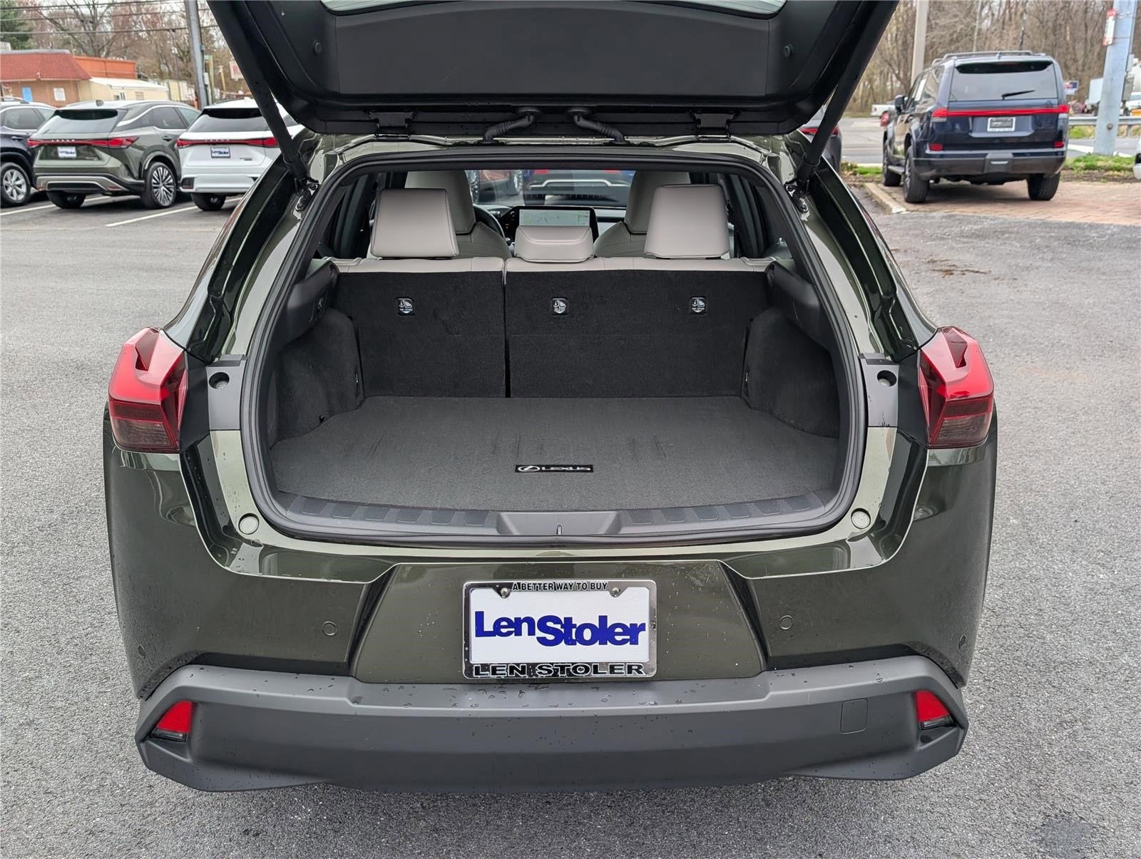 2025 Lexus UX UX 300h Premium