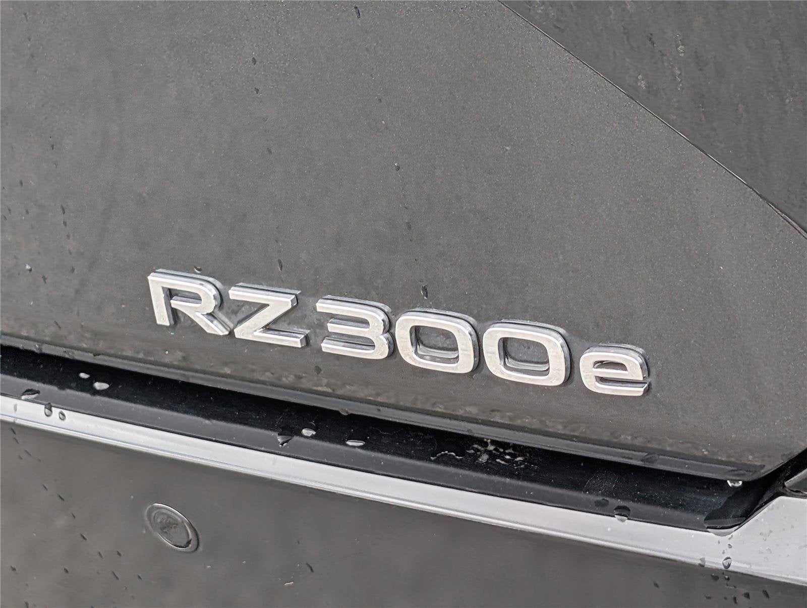 2025 Lexus RZ RZ 300e Premium