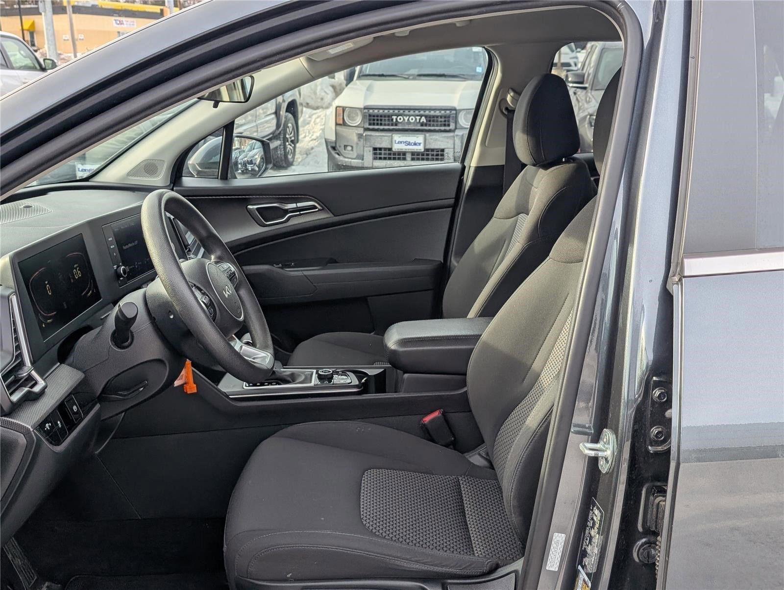 2023 Kia Sportage LX