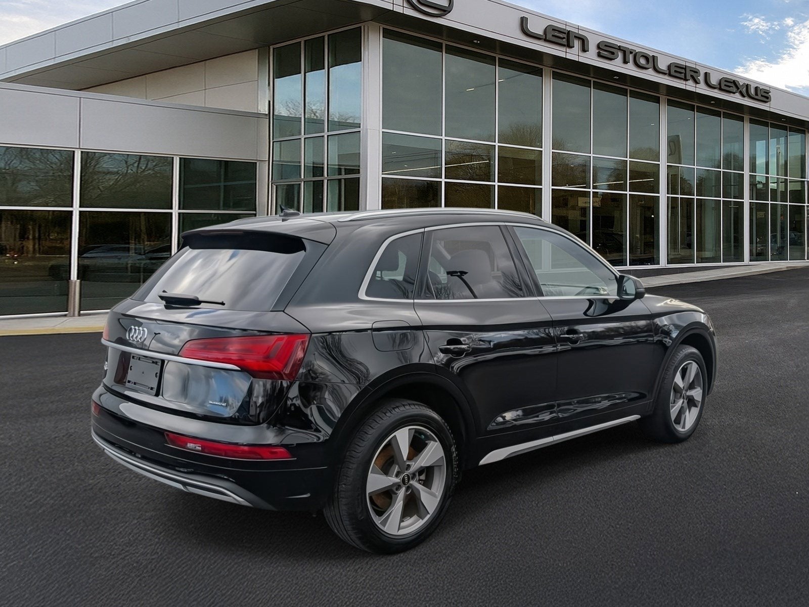 2023 Audi Q5 Premium Plus