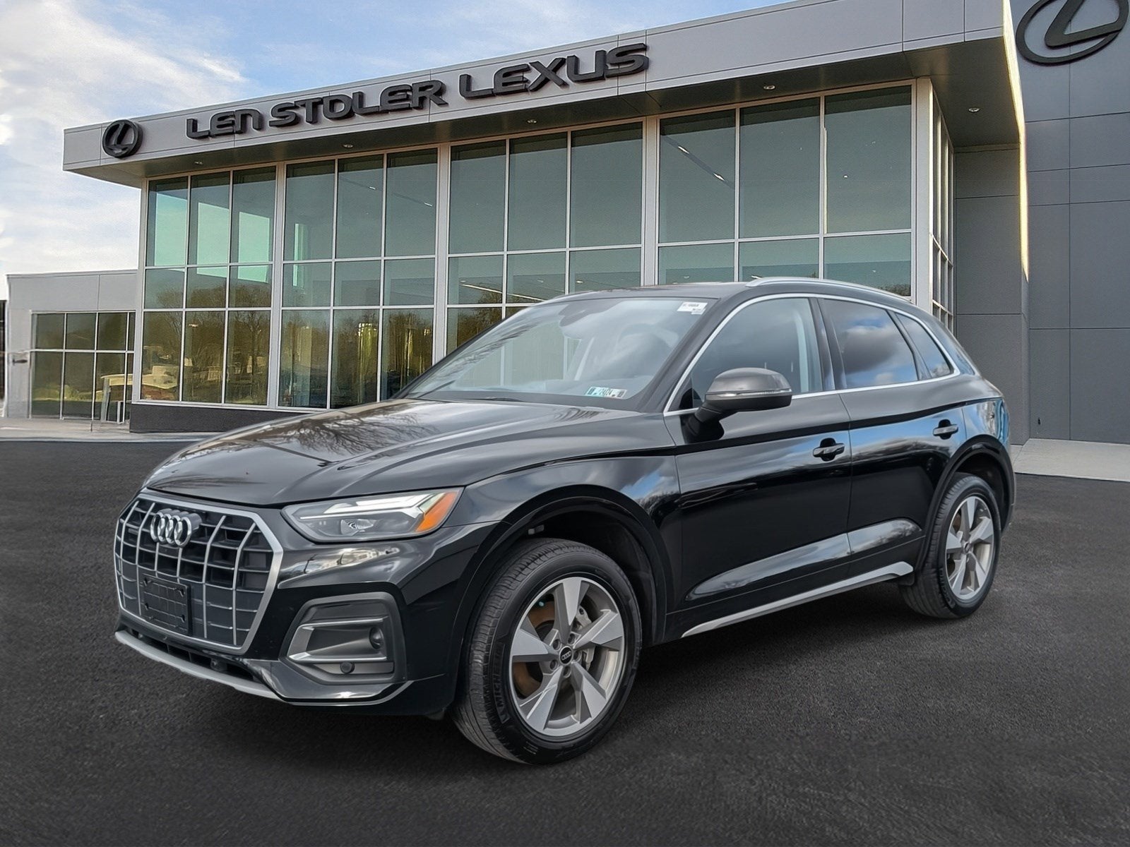 2023 Audi Q5 Premium Plus