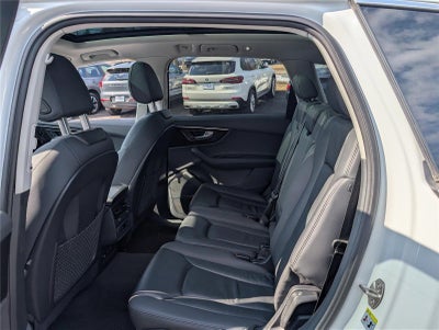 2024 Audi Q7 Premium Plus