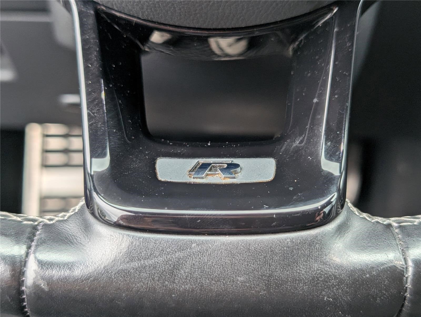 2016 Volkswagen Golf R 4dr HB DSG