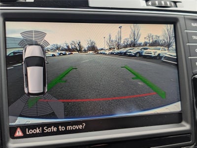 2016 Volkswagen Golf R 4dr HB DSG