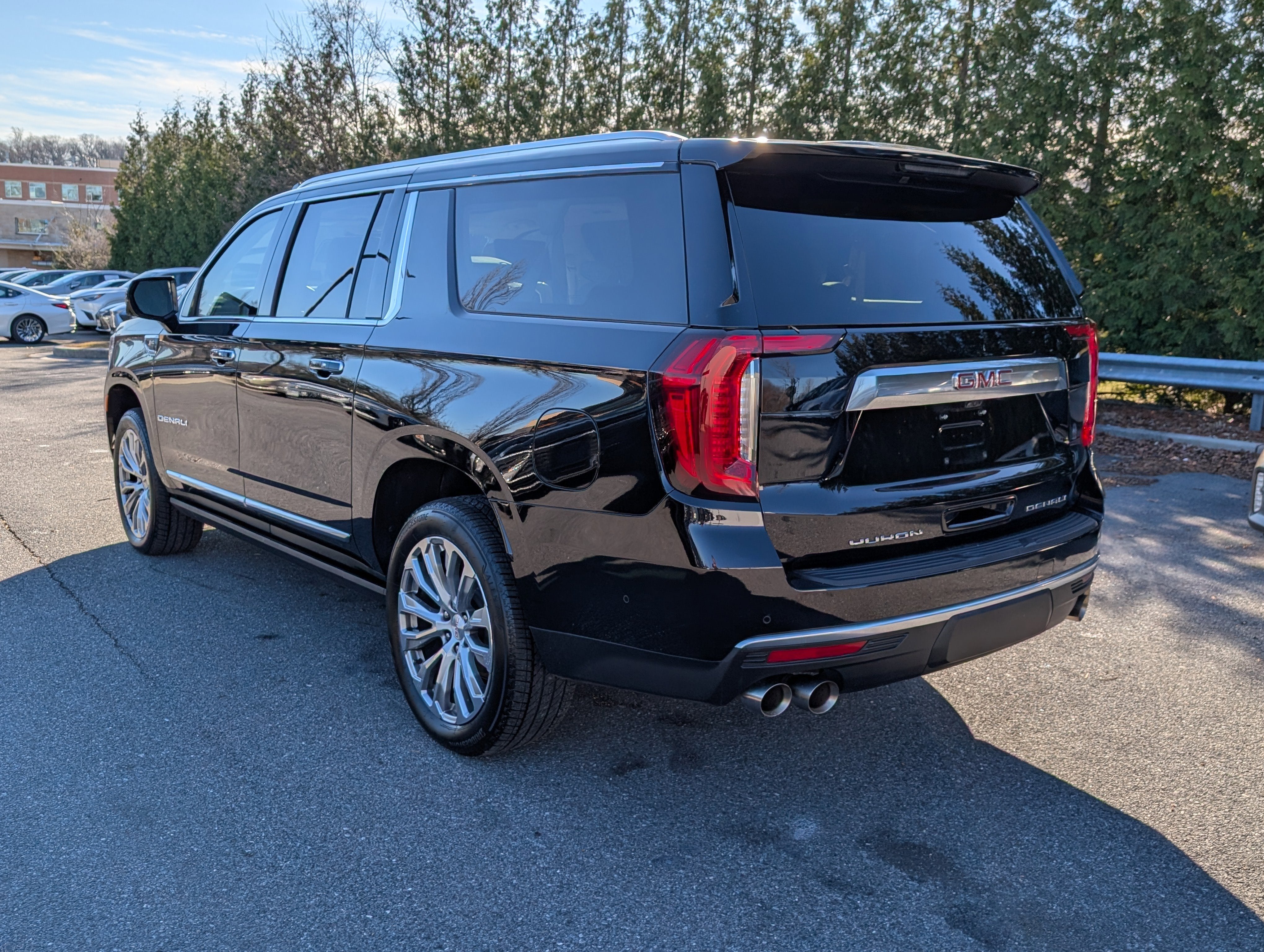 2023 GMC Yukon XL Denali