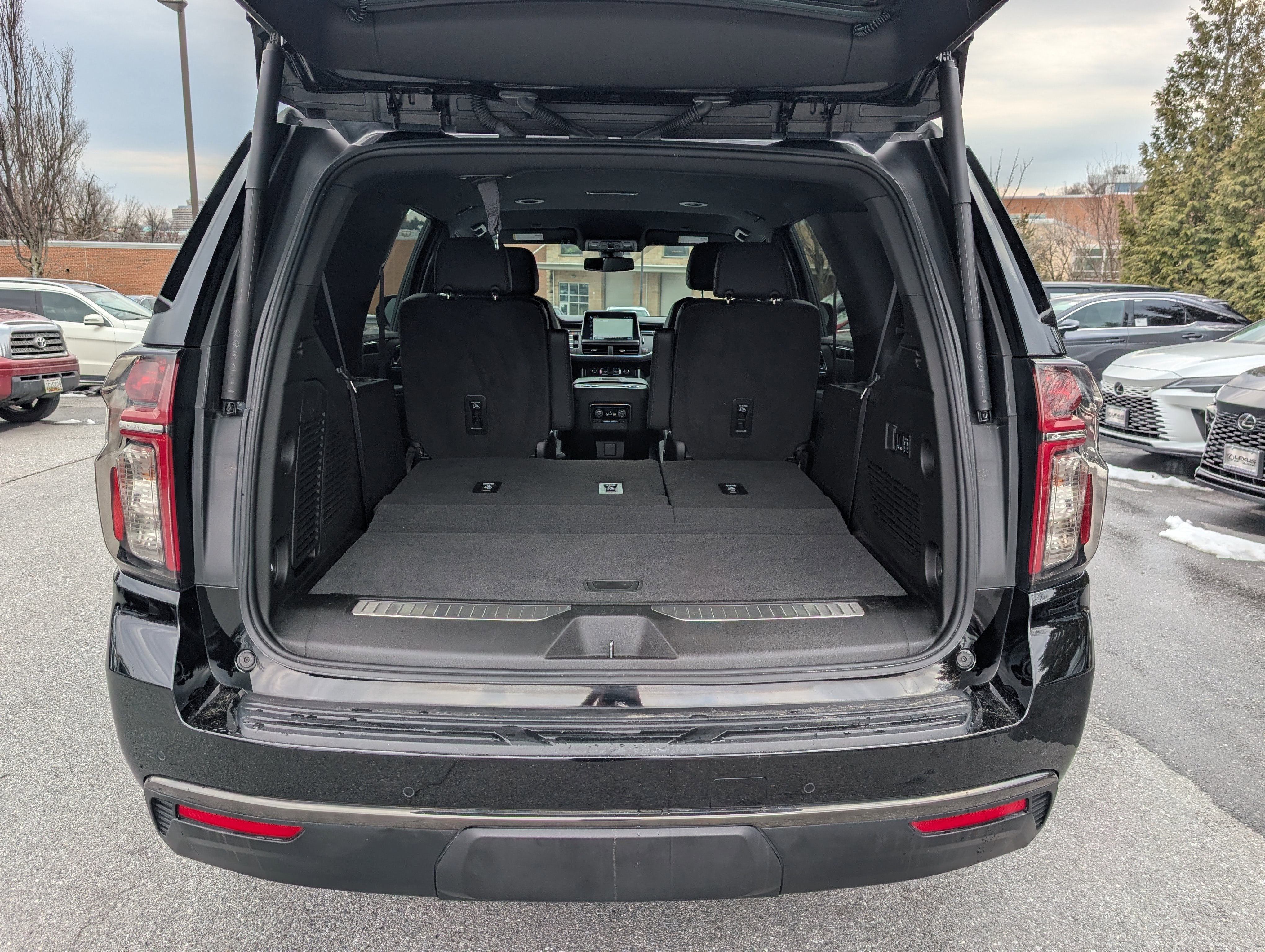 2022 Chevrolet Tahoe RST