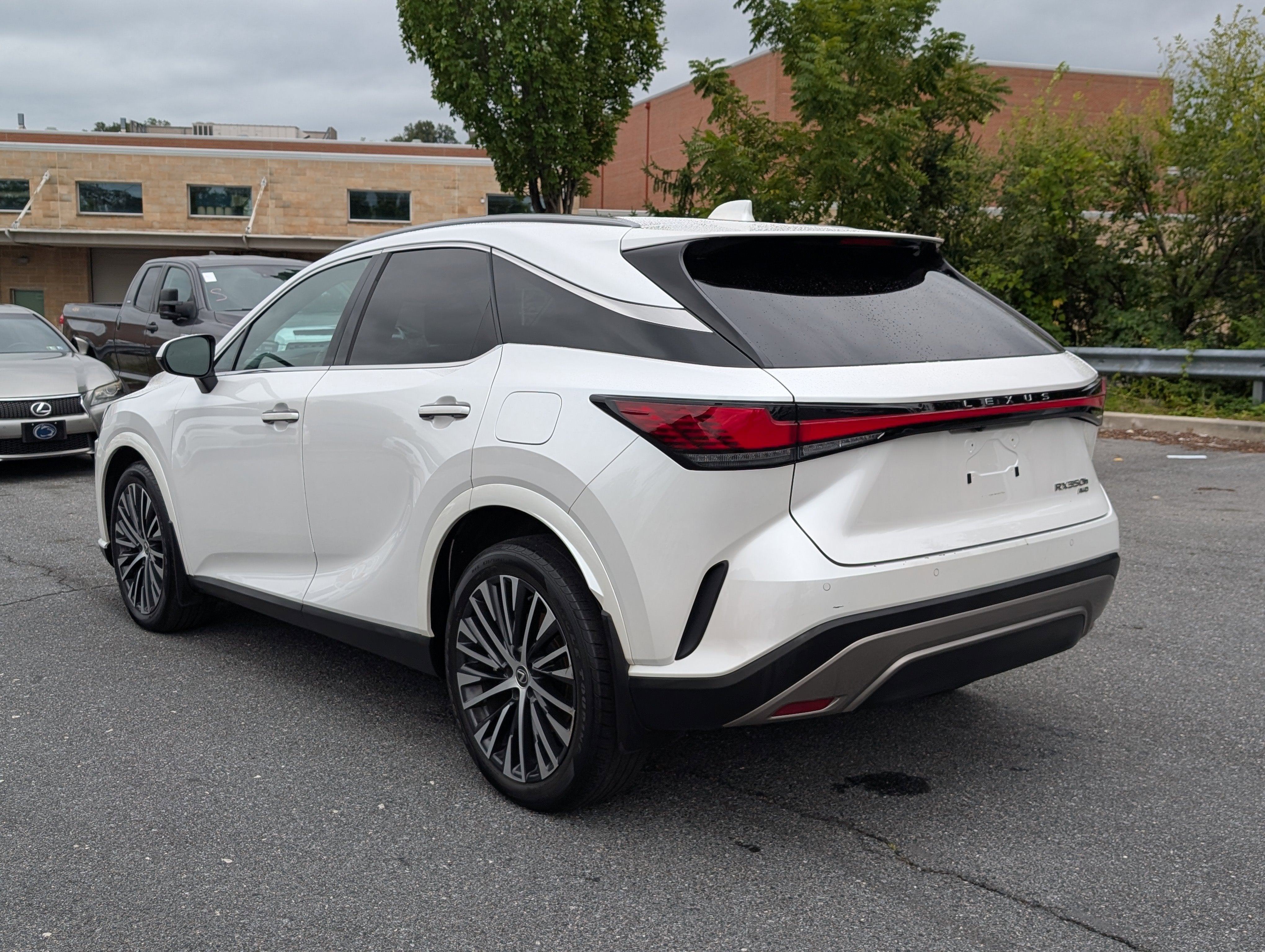 2023 Lexus RX RX 350h Premium Plus