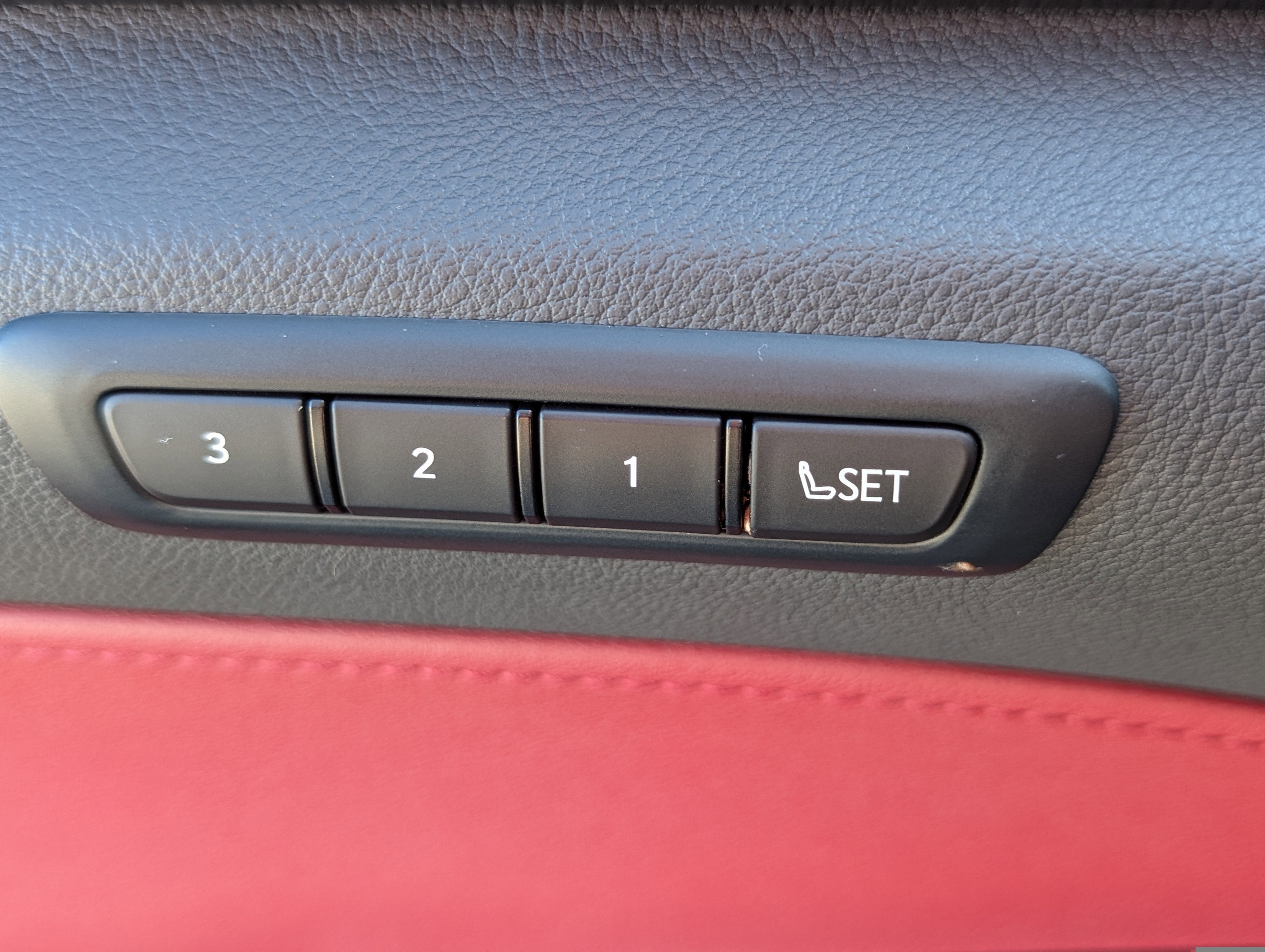 2022 Lexus NX 350h Premium