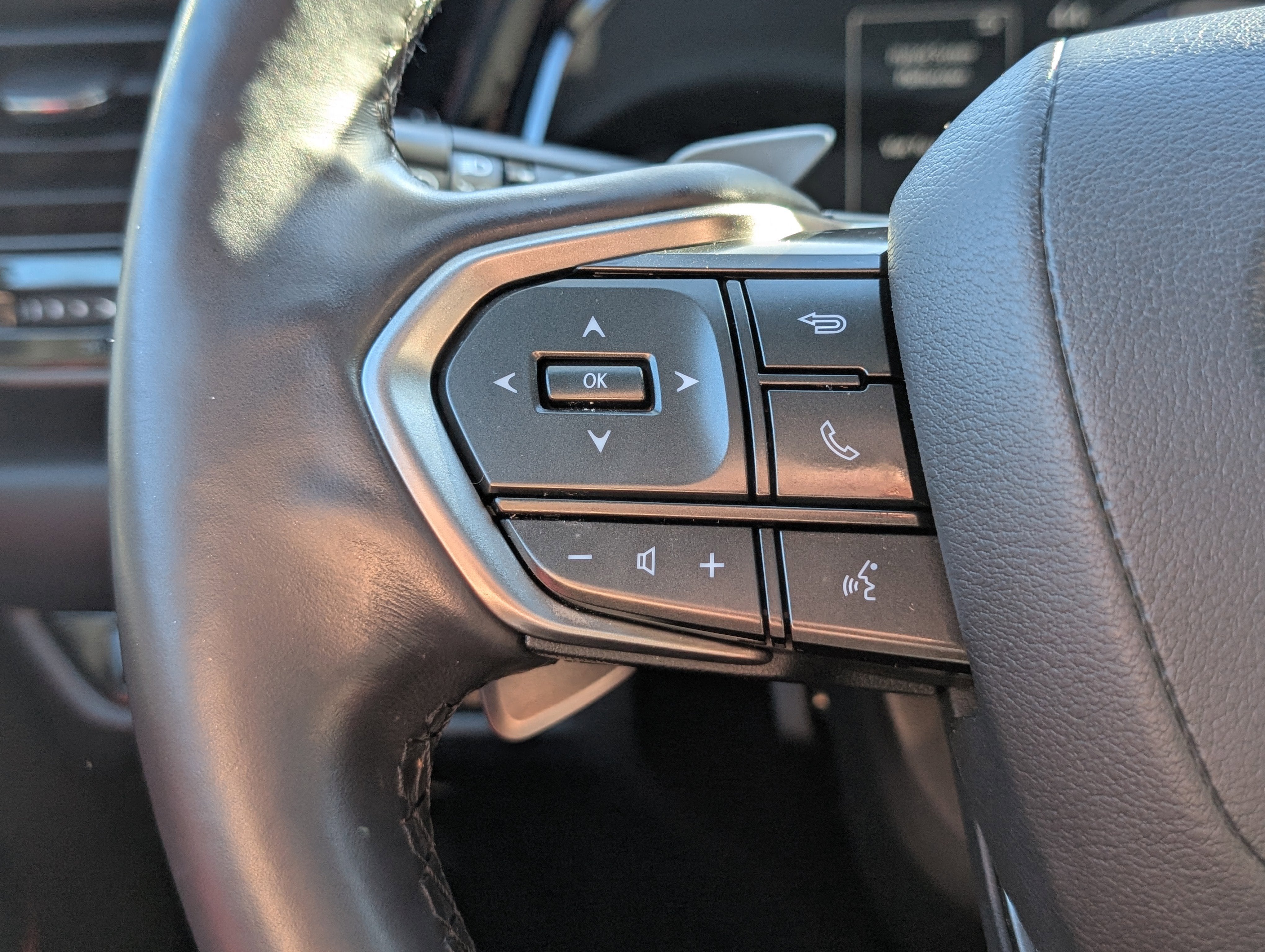 2022 Lexus NX 350h Premium