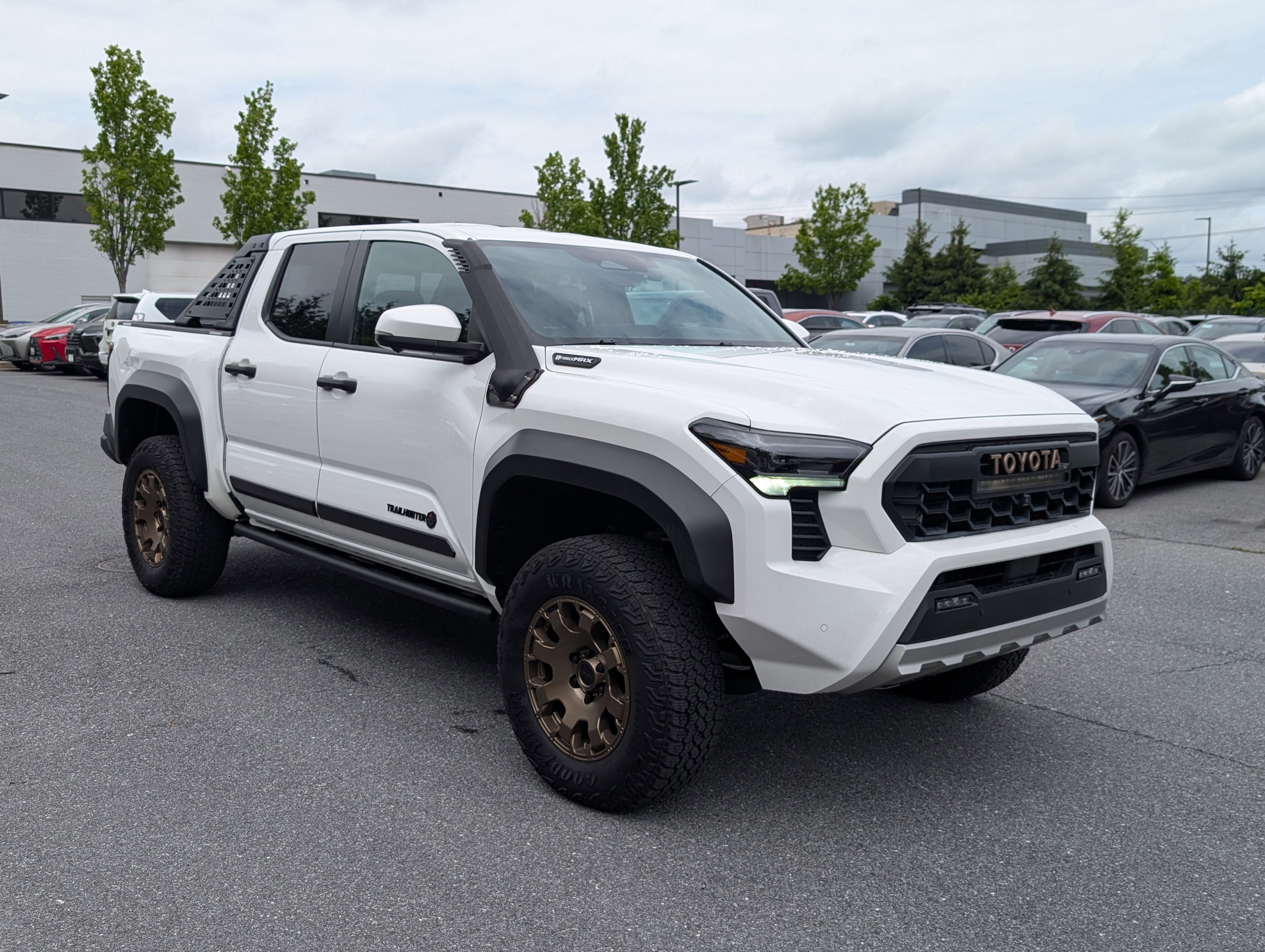 2024 Toyota Tacoma 4WD Trailhunter Hybrid