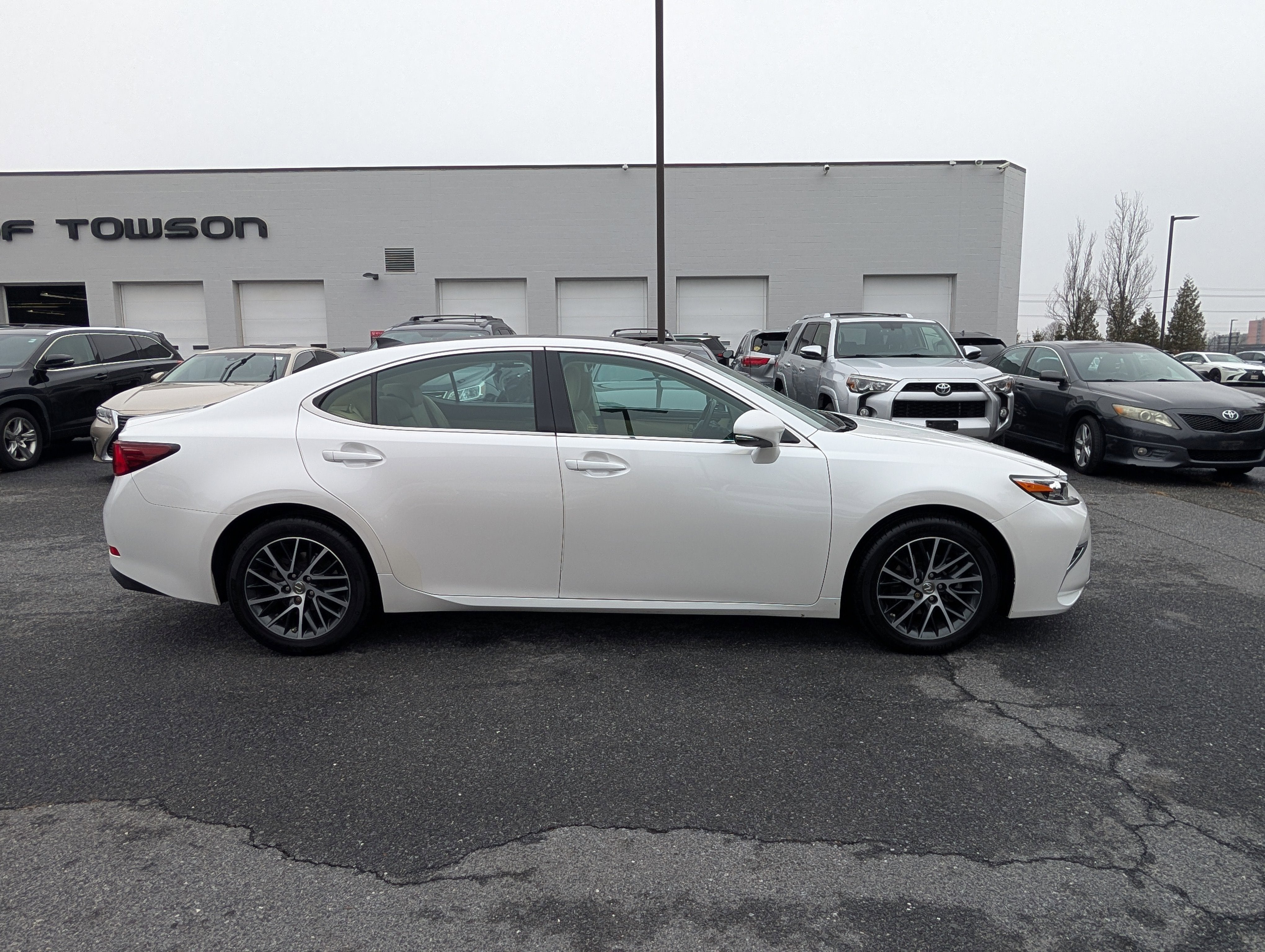 2018 Lexus ES 350