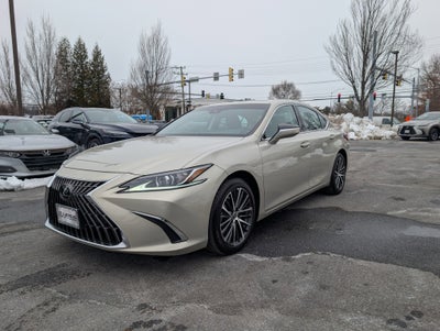 2025 Lexus ES 300h