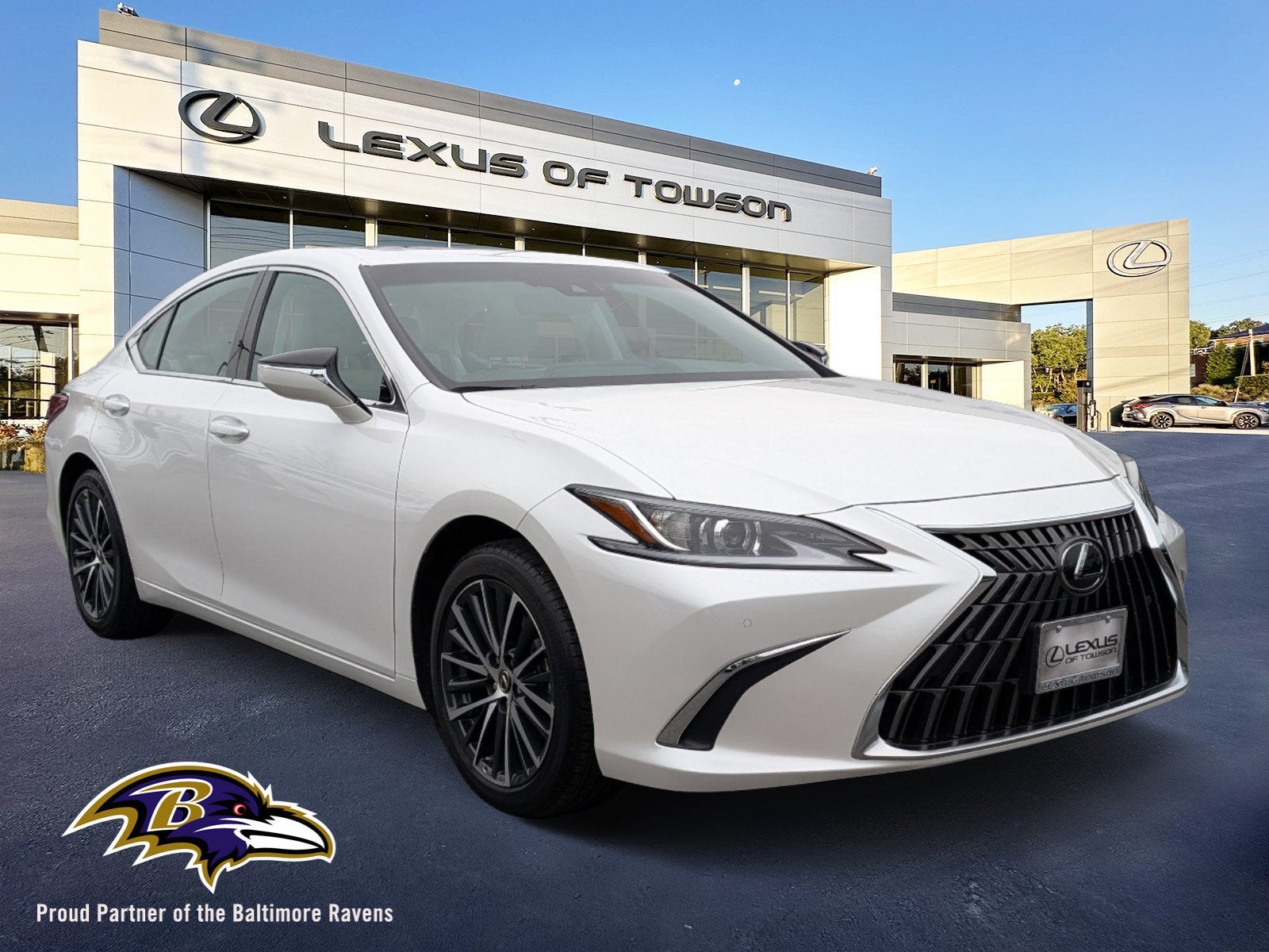 2025 Lexus ES 300h