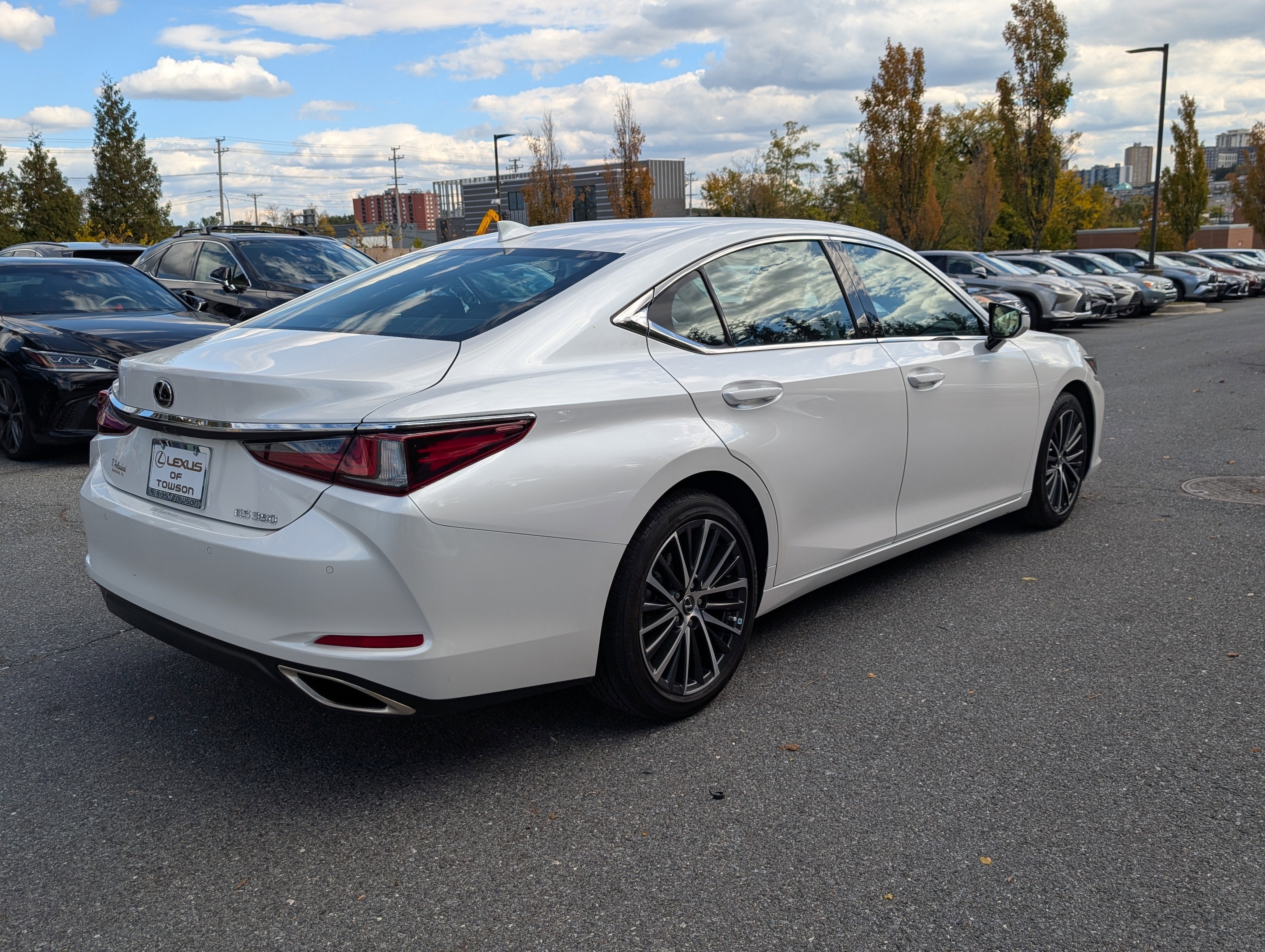 2022 Lexus ES 350
