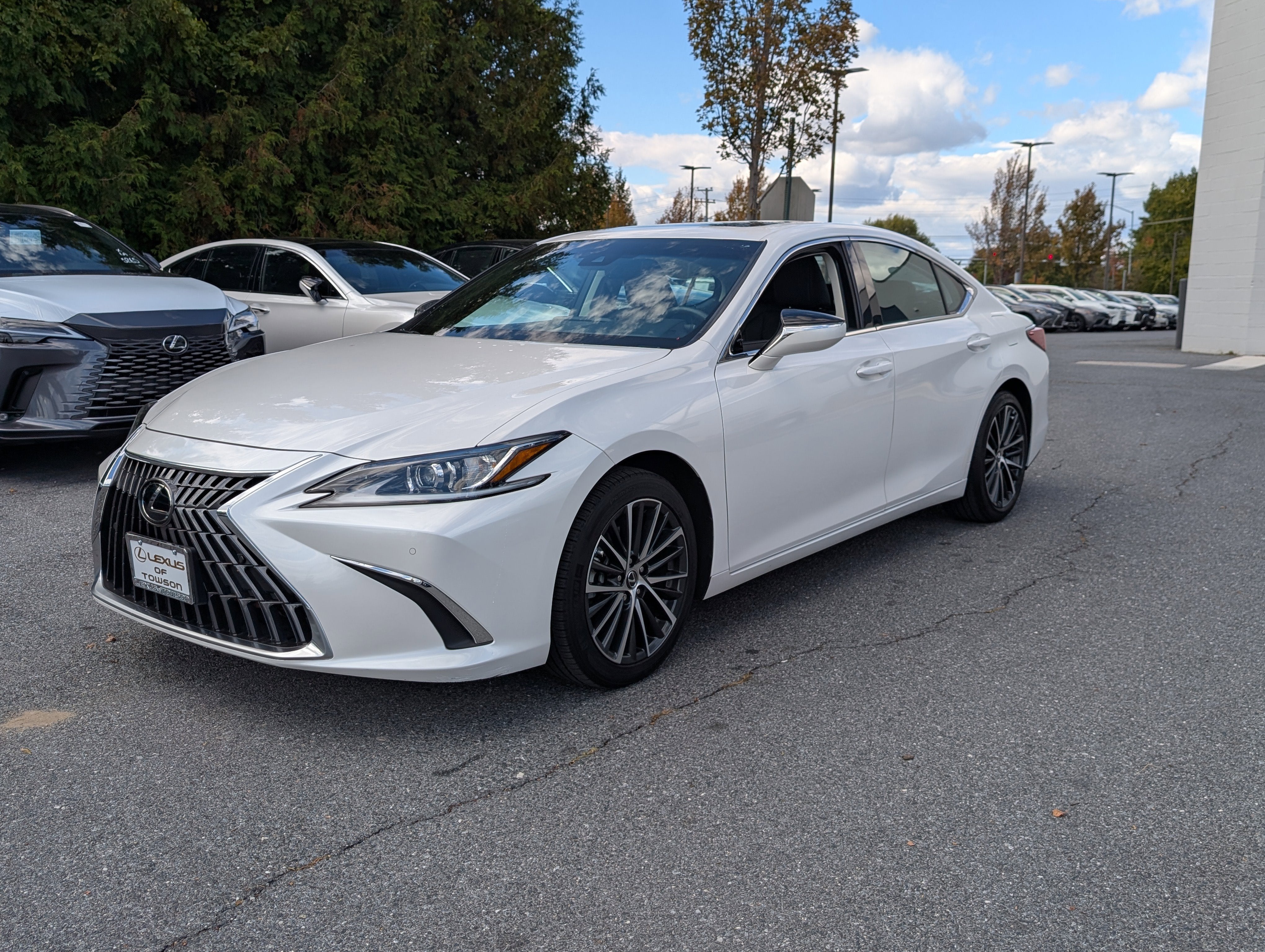2022 Lexus ES 350