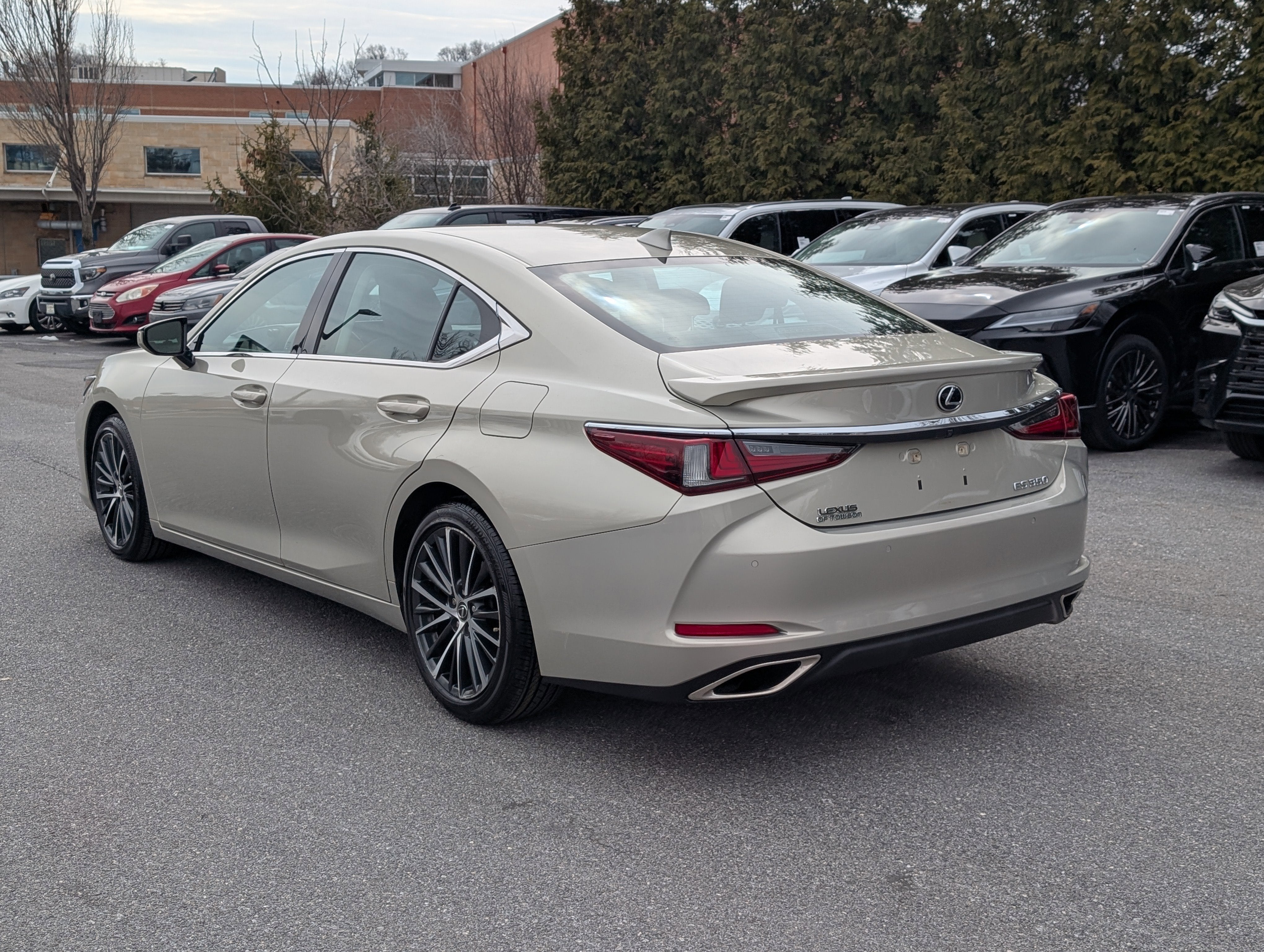 2022 Lexus ES 350