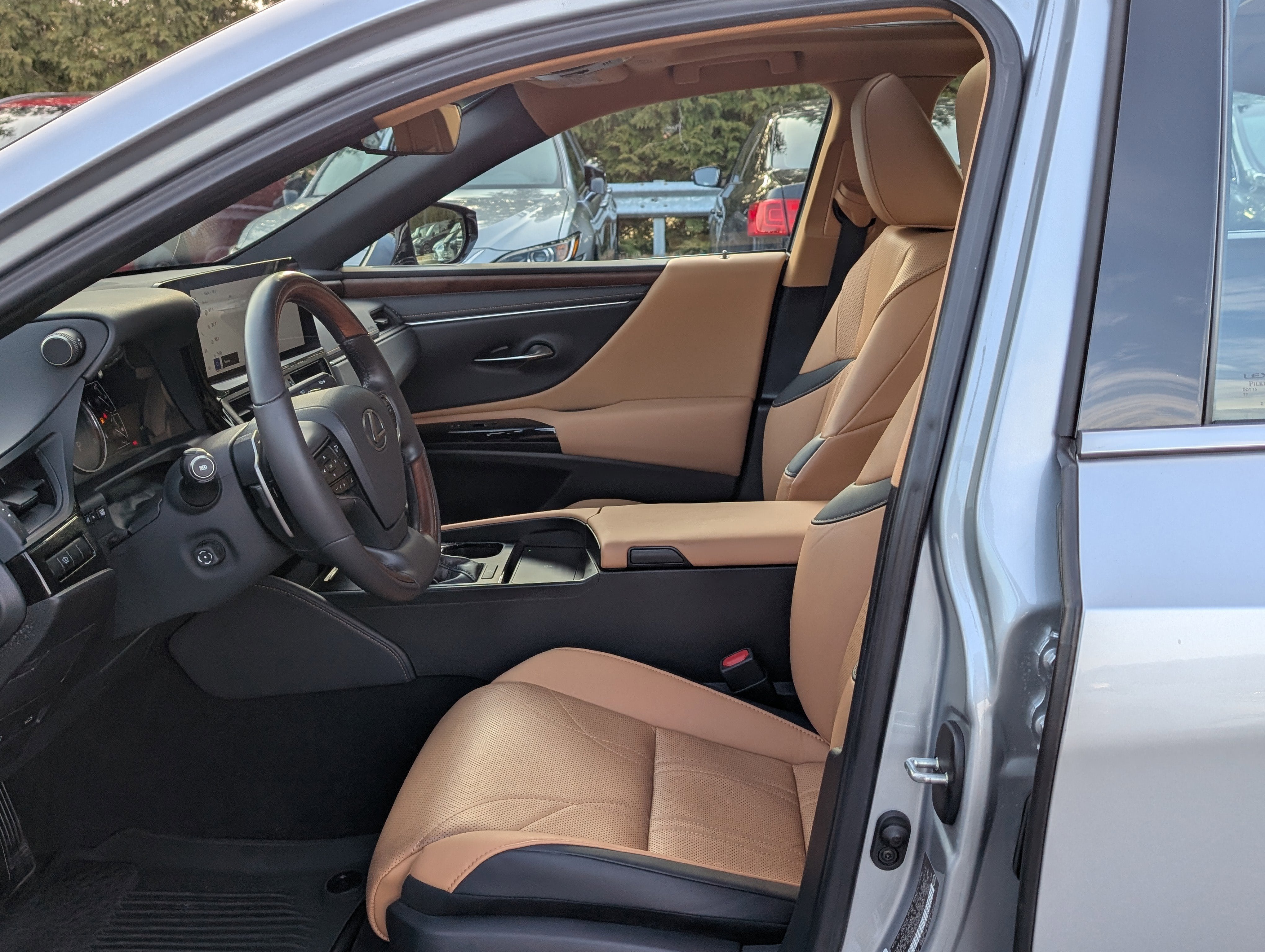 2024 Lexus ES 350 Luxury