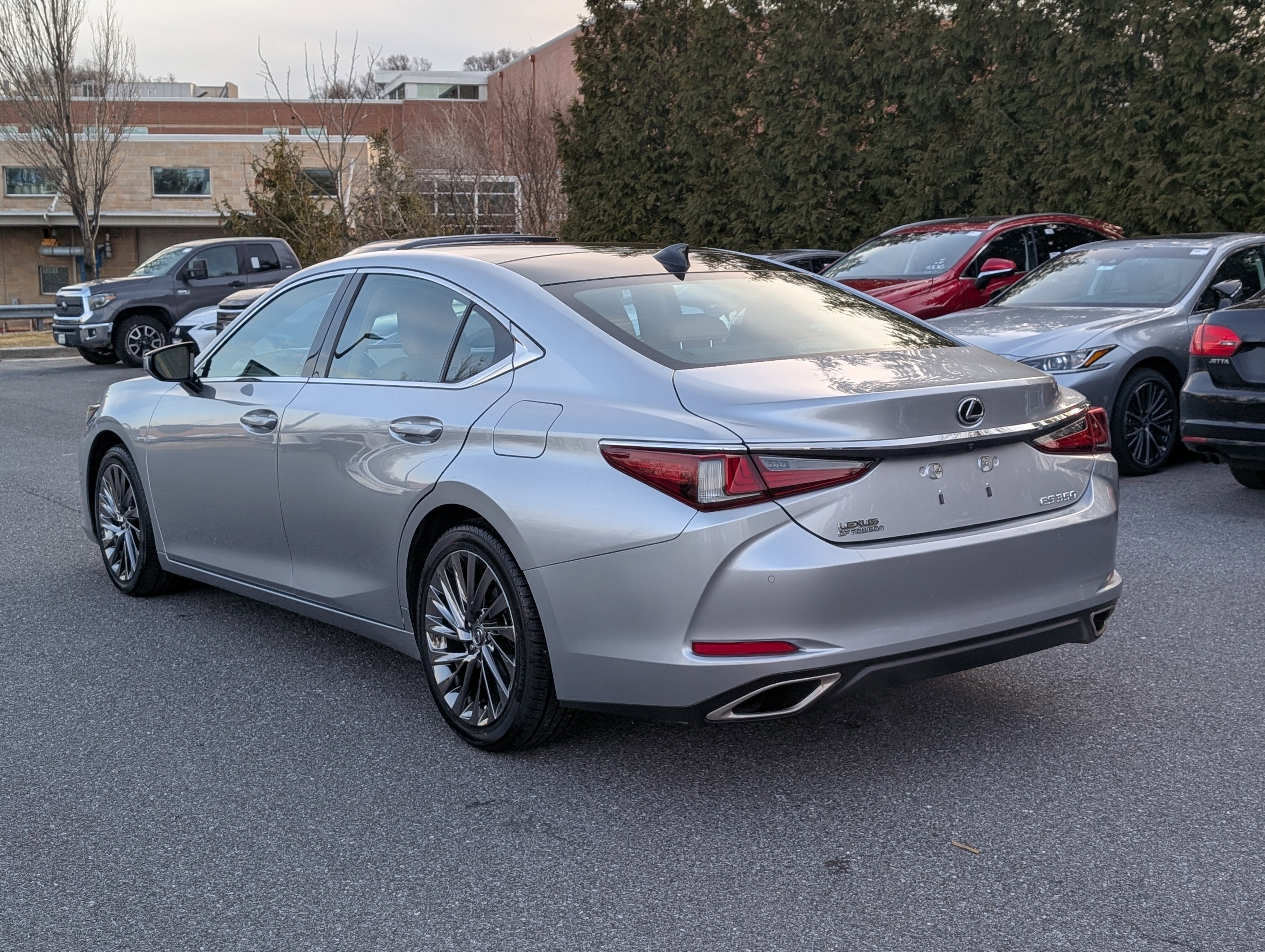 2024 Lexus ES 350 Luxury