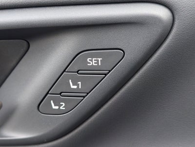 2025 Toyota Crown Signia Limited