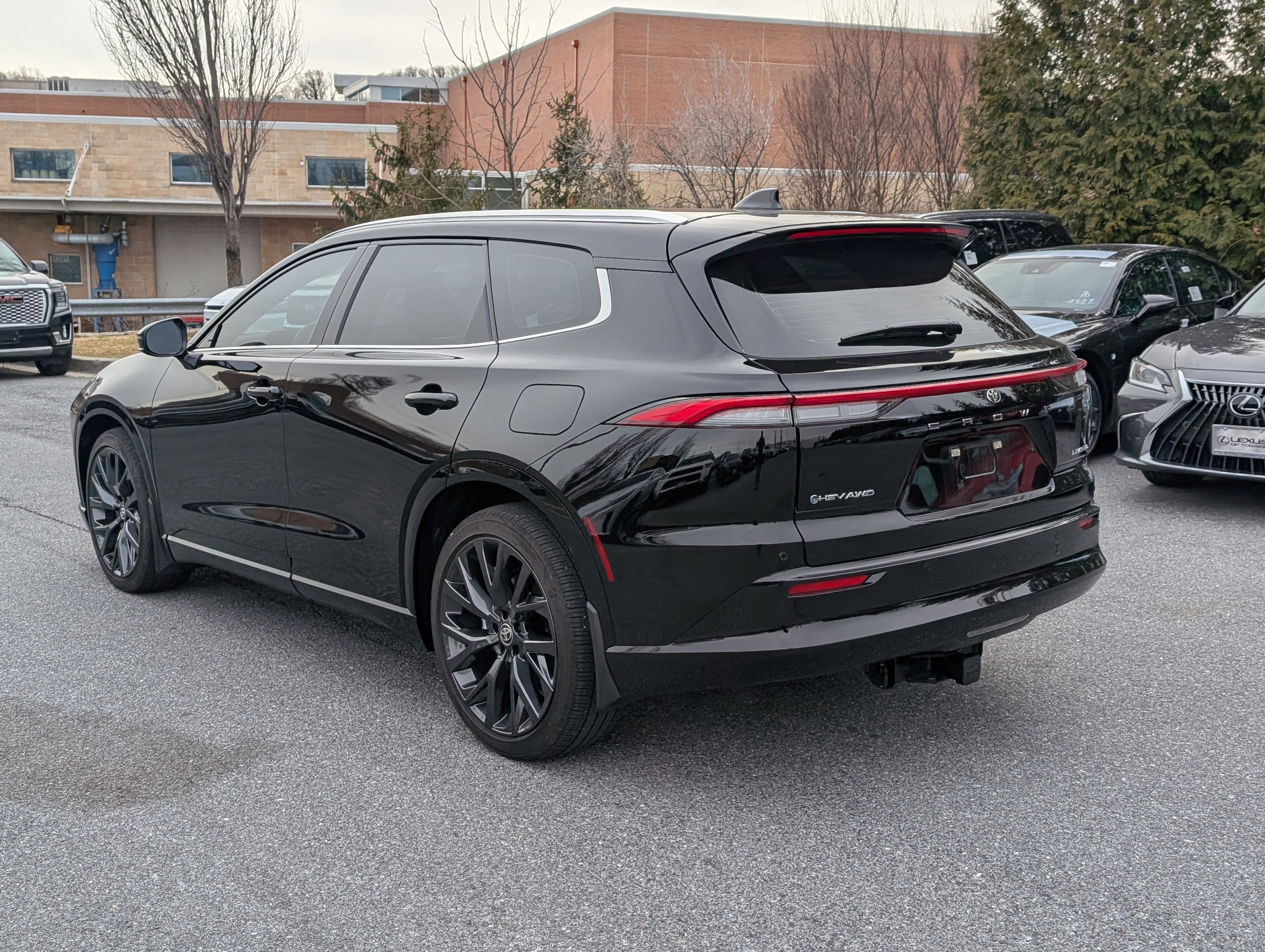 2025 Toyota Crown Signia Limited