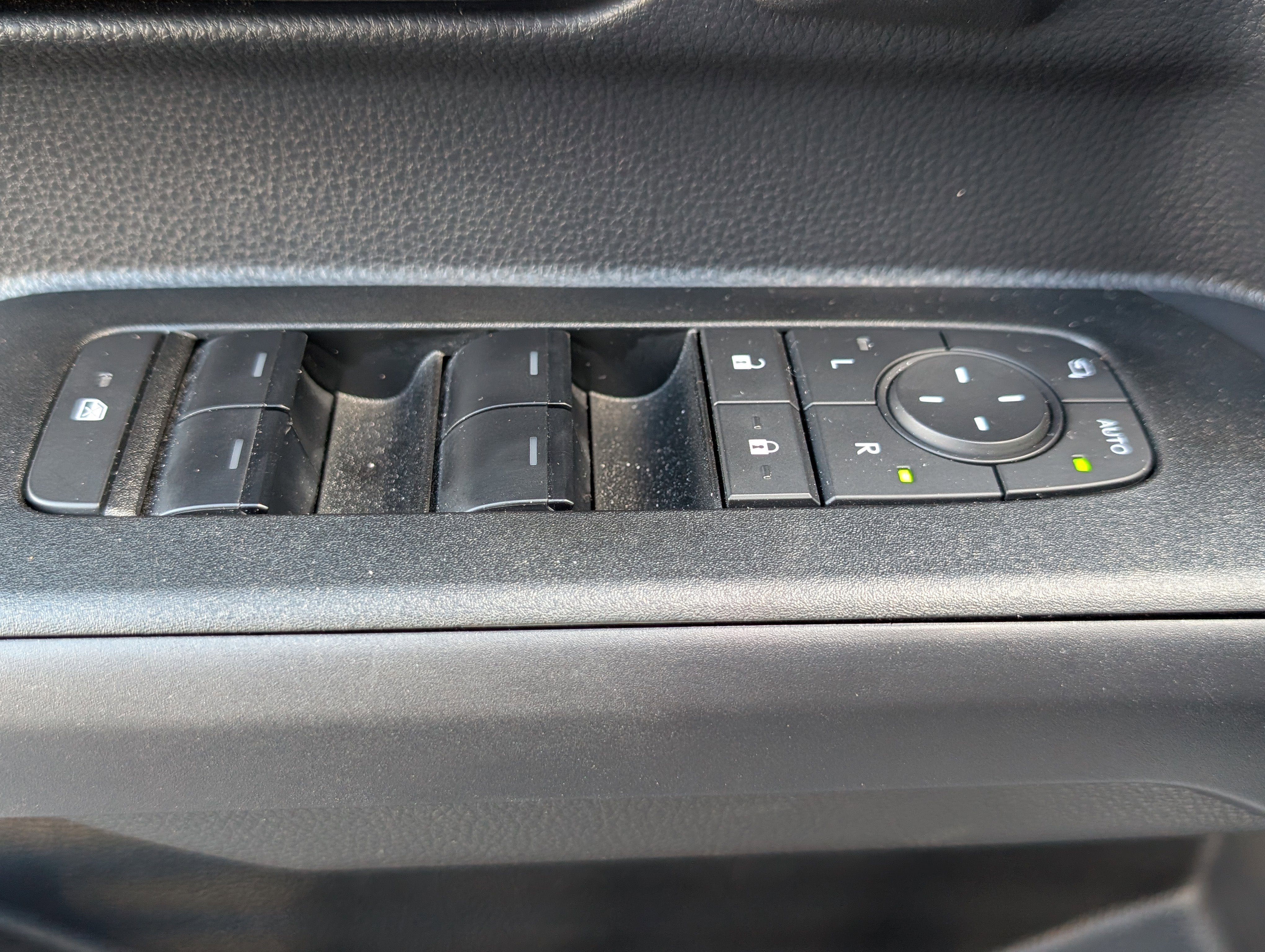 2025 Toyota 4Runner Hybrid Trailhunter