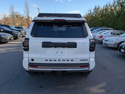 2025 Toyota 4Runner Hybrid Trailhunter