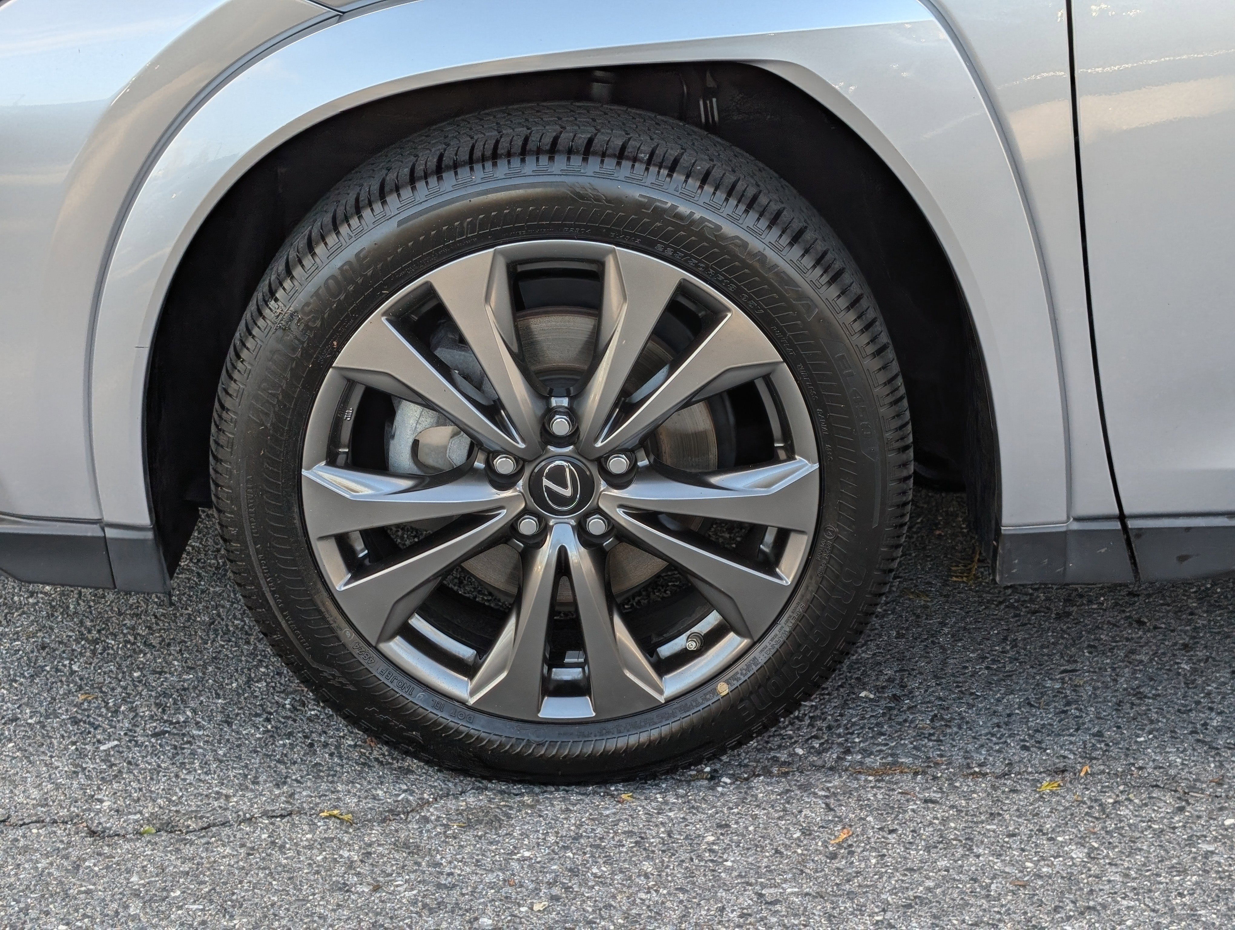 2023 Lexus UX 250h F SPORT Handling