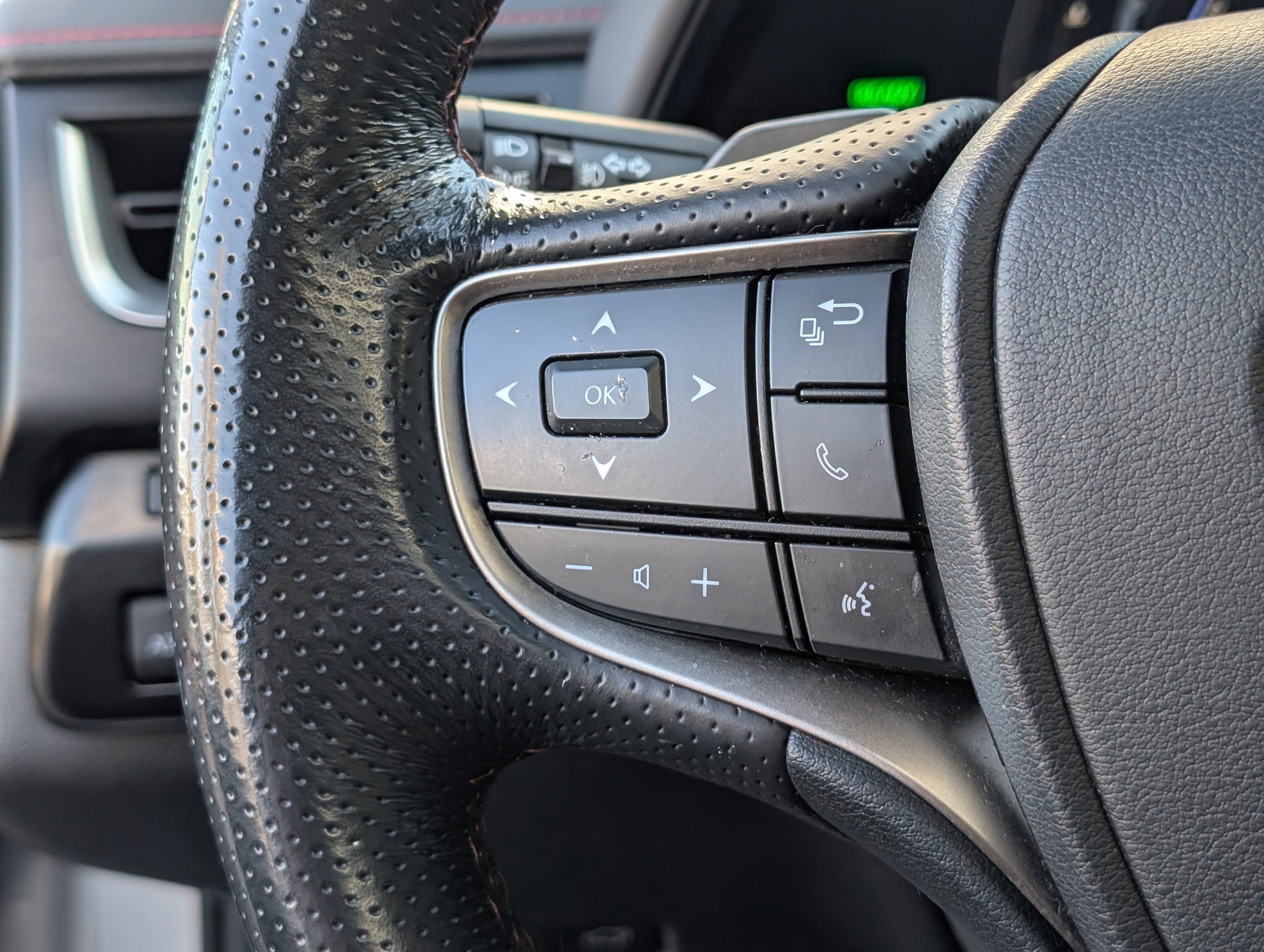 2023 Lexus UX 250h F SPORT Handling