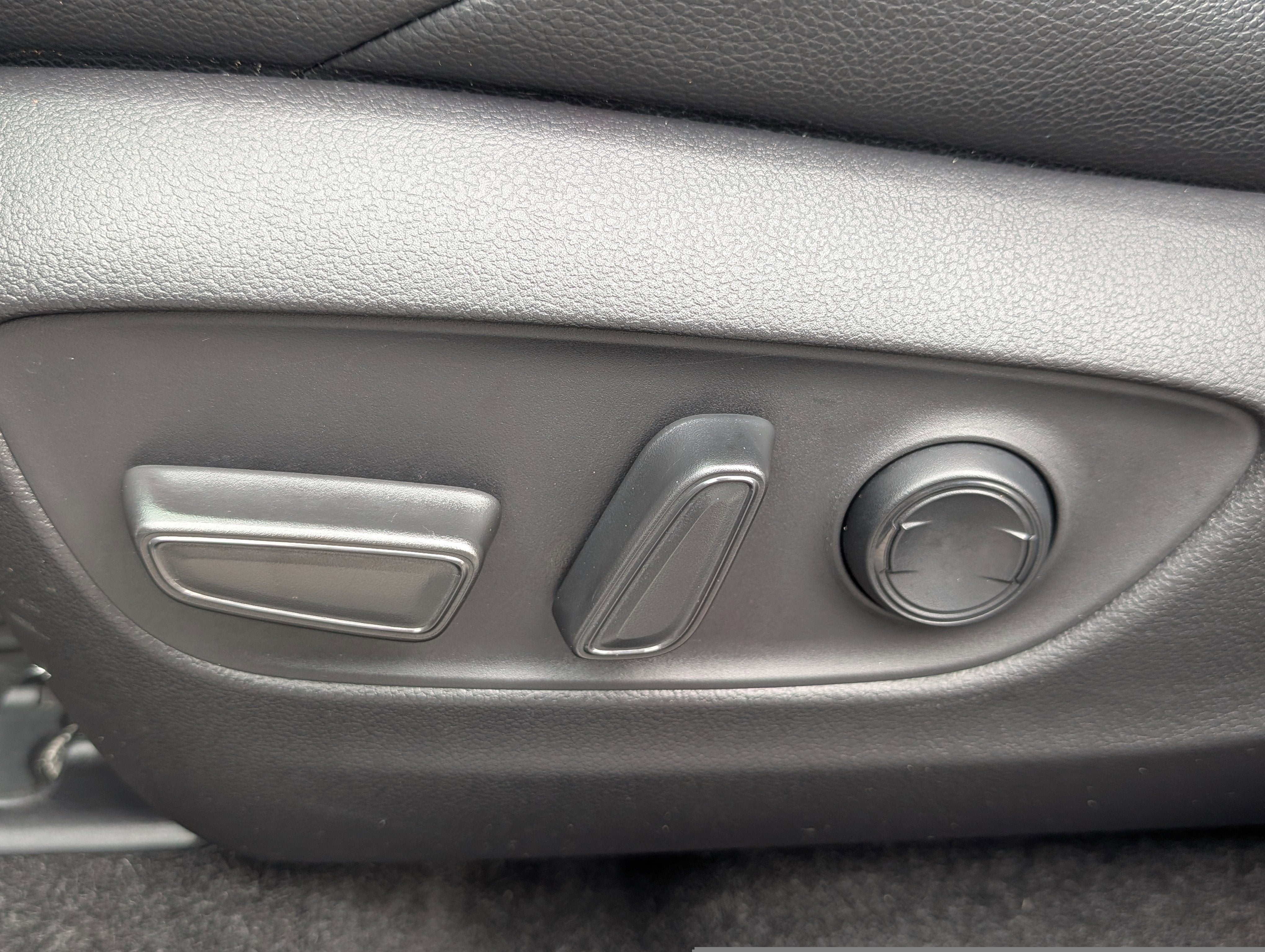 2021 Toyota RAV4 Prime SE