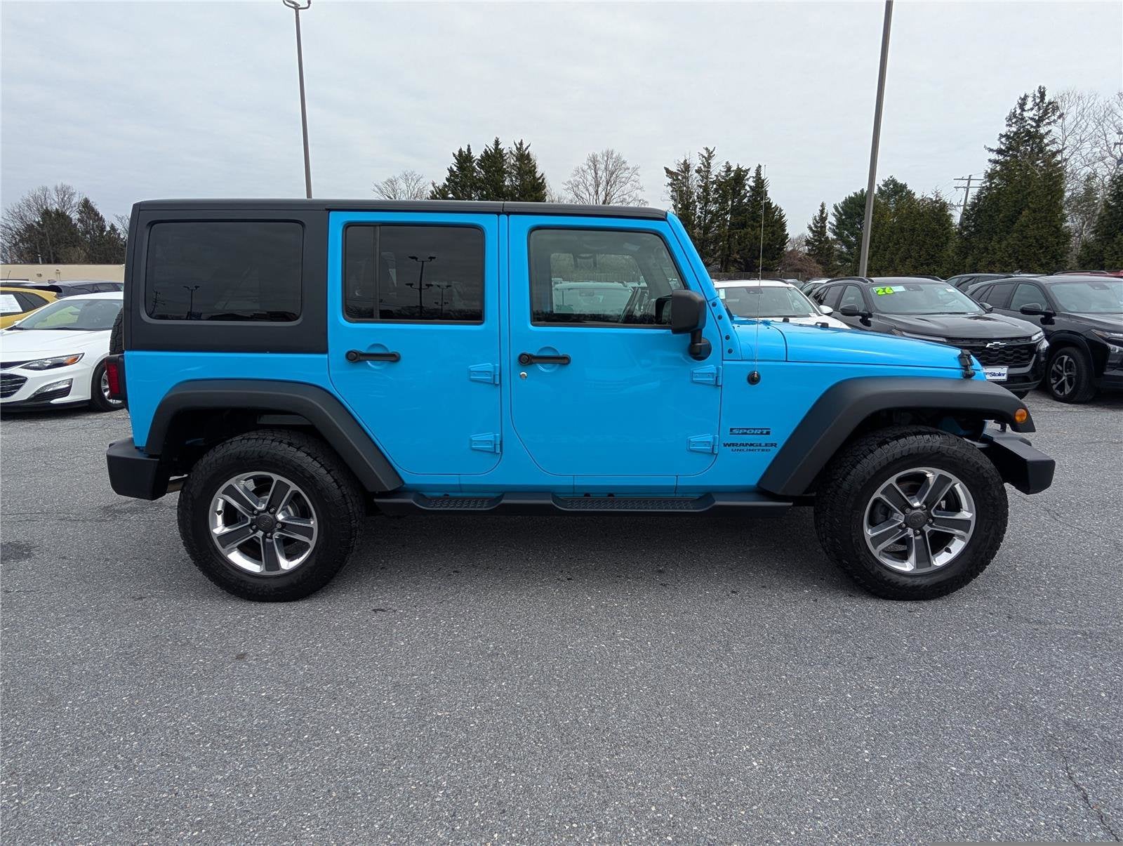 2017 Jeep Wrangler Unlimited Sport