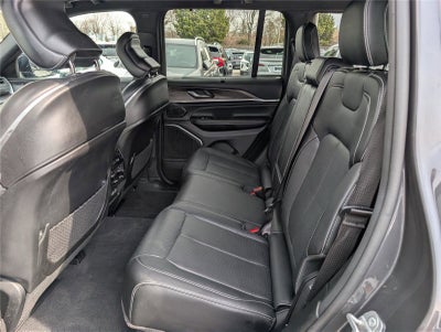 2022 Jeep Grand Cherokee Overland