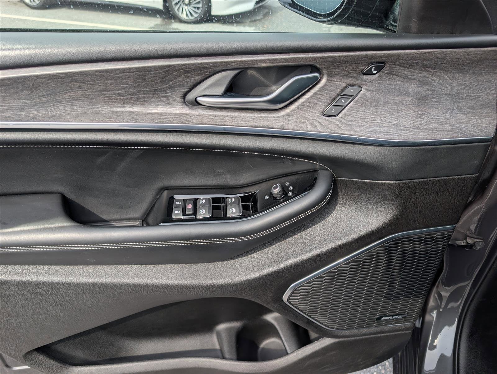 2022 Jeep Grand Cherokee Overland