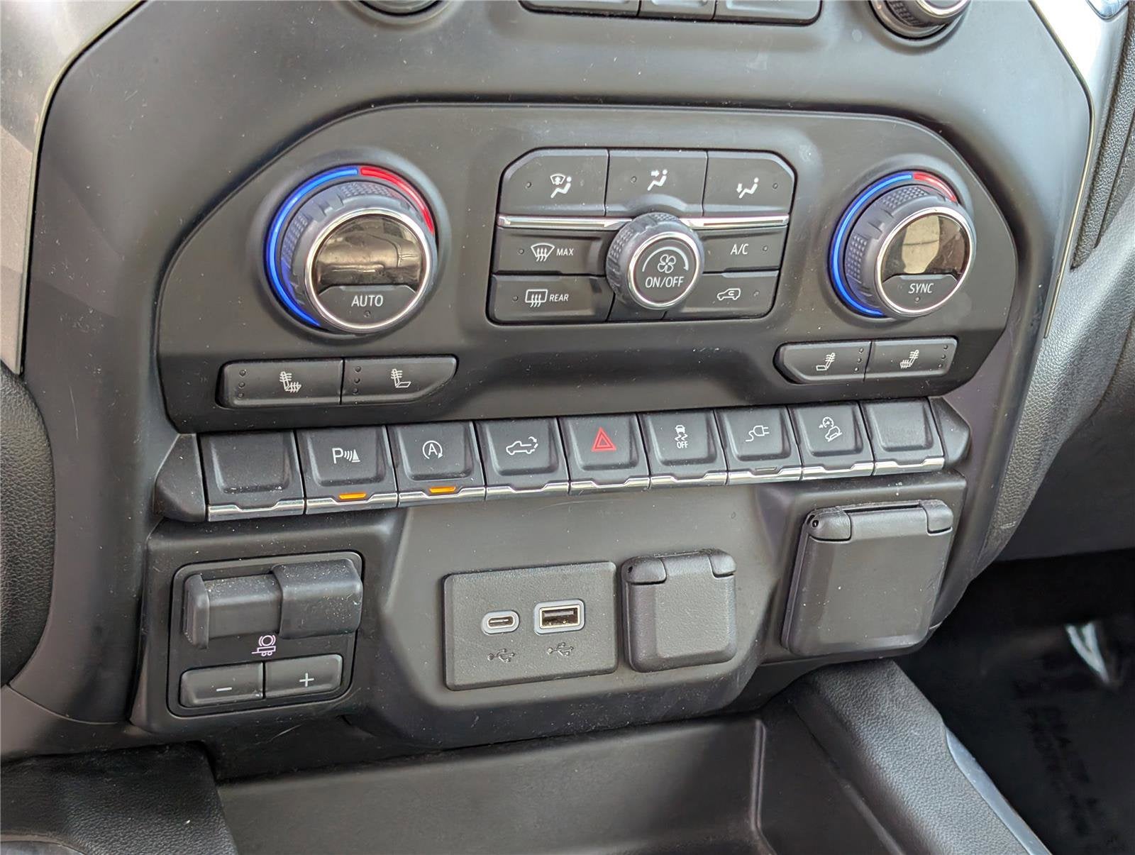 2020 Chevrolet Silverado 1500 RST