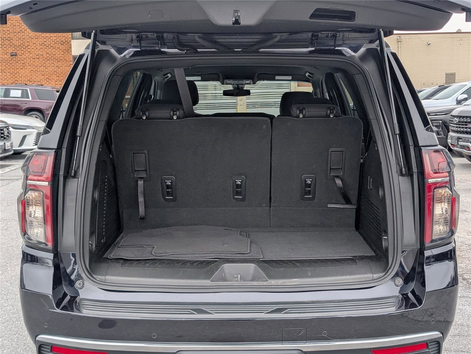 2022 Chevrolet Tahoe LS