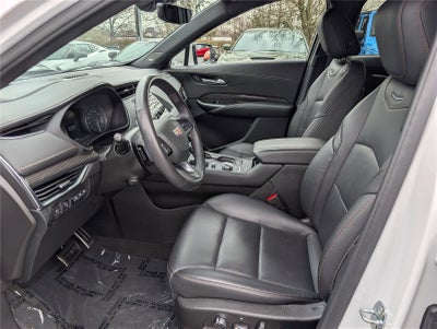 2022 Cadillac XT4 Sport