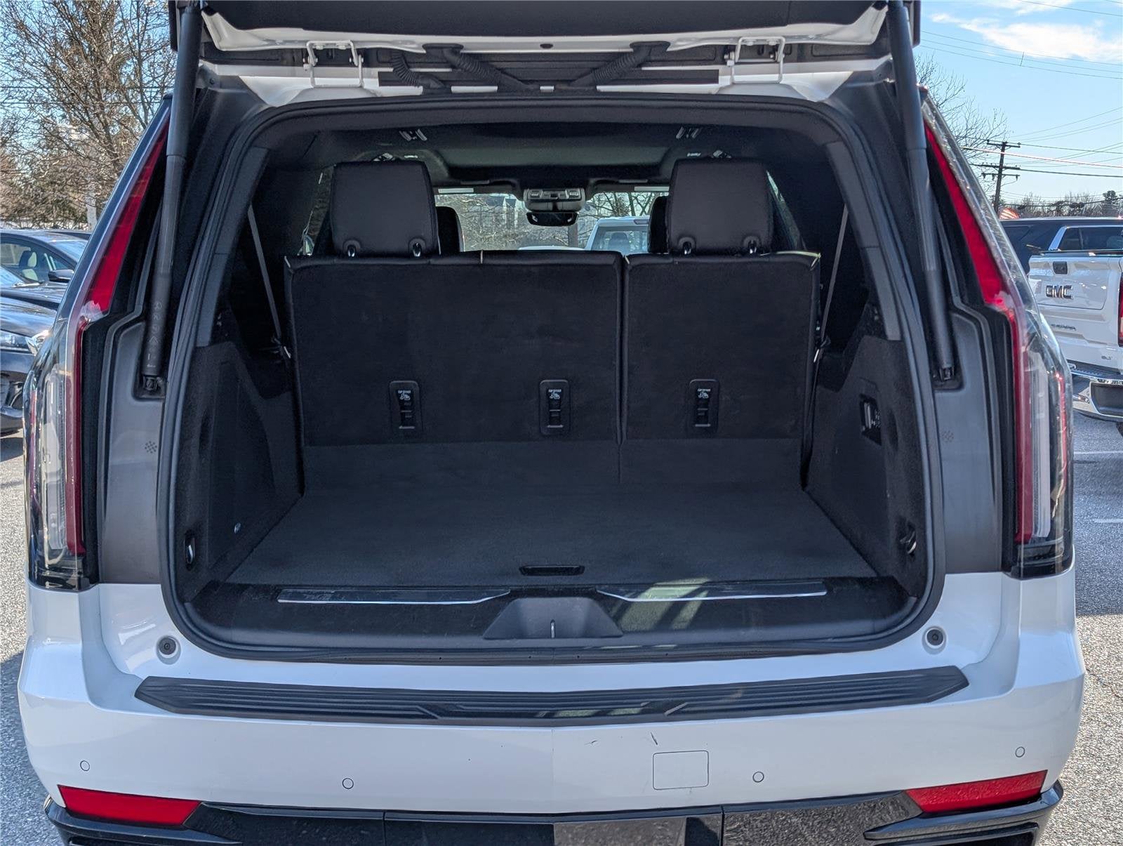 2024 Cadillac Escalade ESV Sport