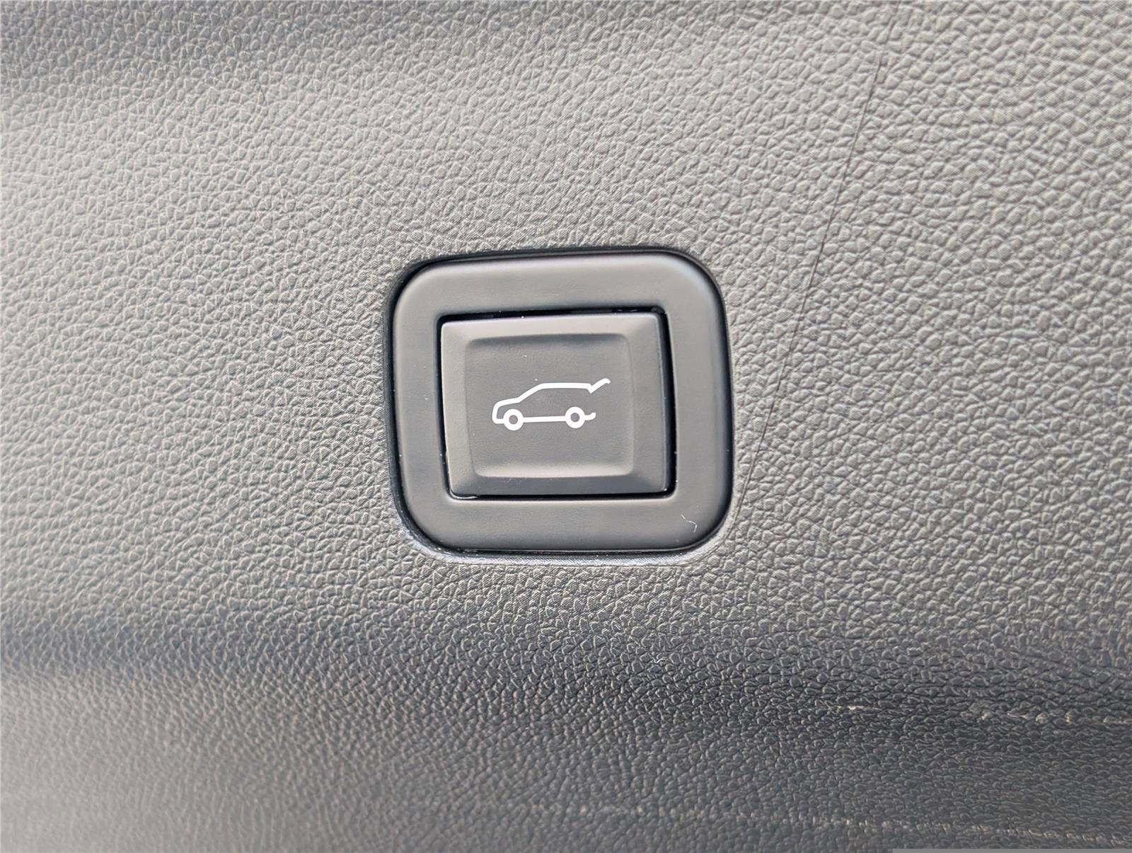 2024 Cadillac Escalade ESV Sport